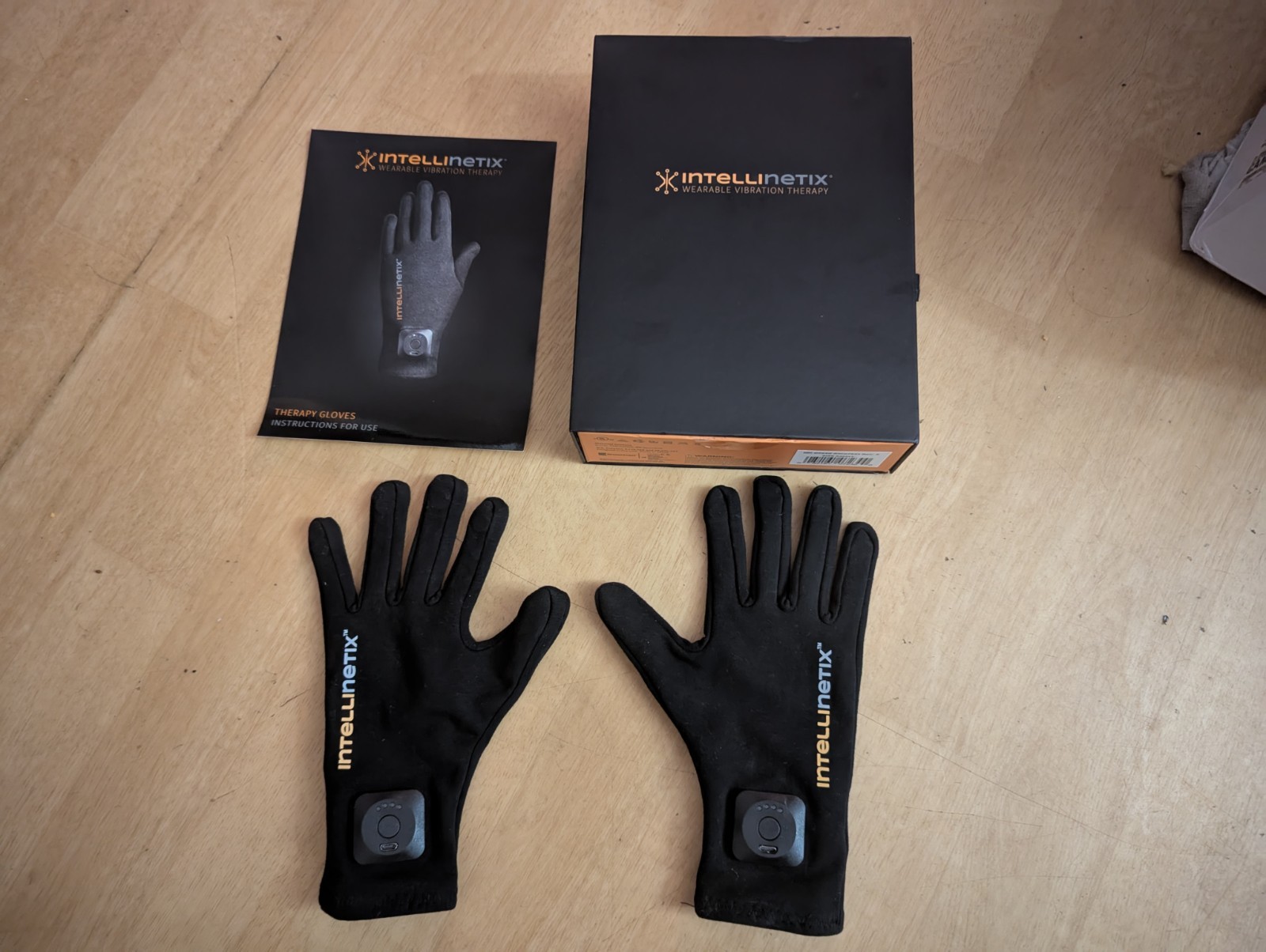 Intellinetix Vibrating Therapy Gloves – SMALL Increases circulation Reduce Pain