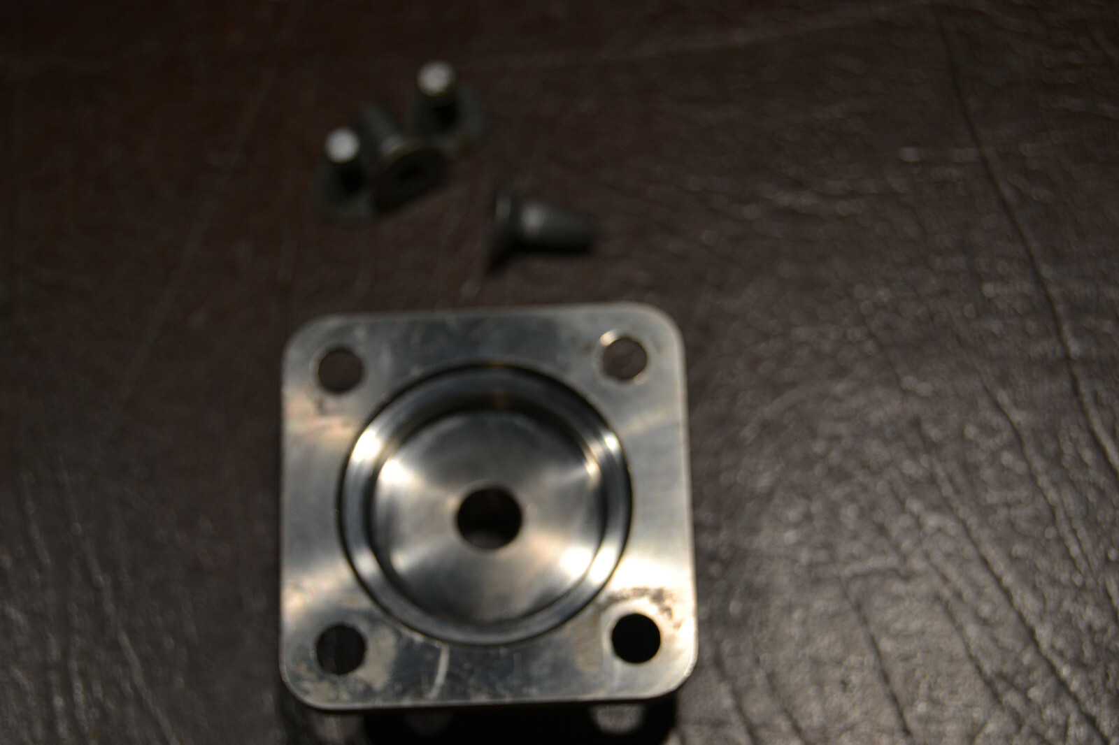 OTTO BOCK PROSTHETIC LEG Pyramidal Adapter With 4 Holes center hole
