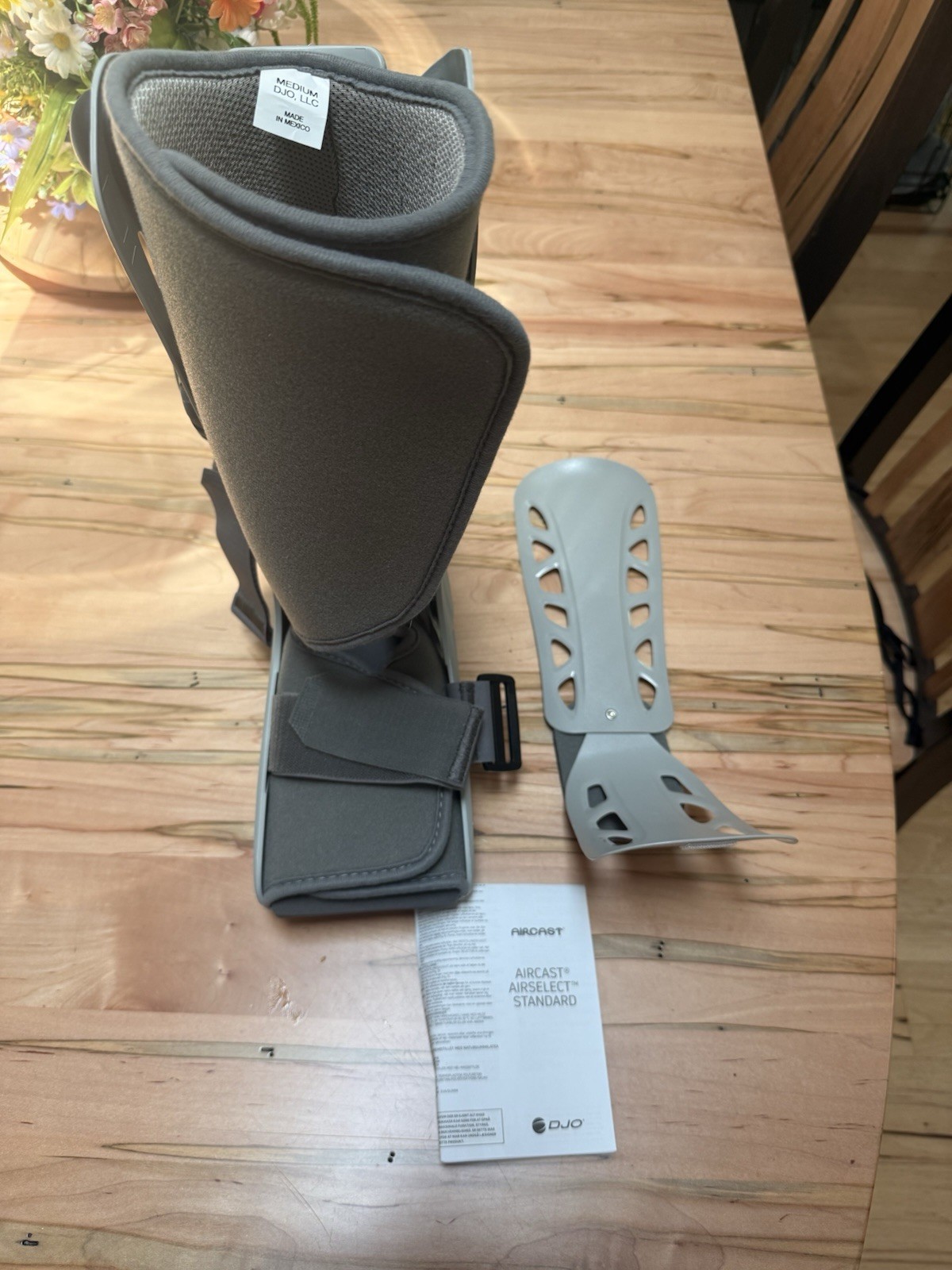Aircast AirSelect Standard Walking Boot, Medium, Gray, Ankle/Foot/Leg