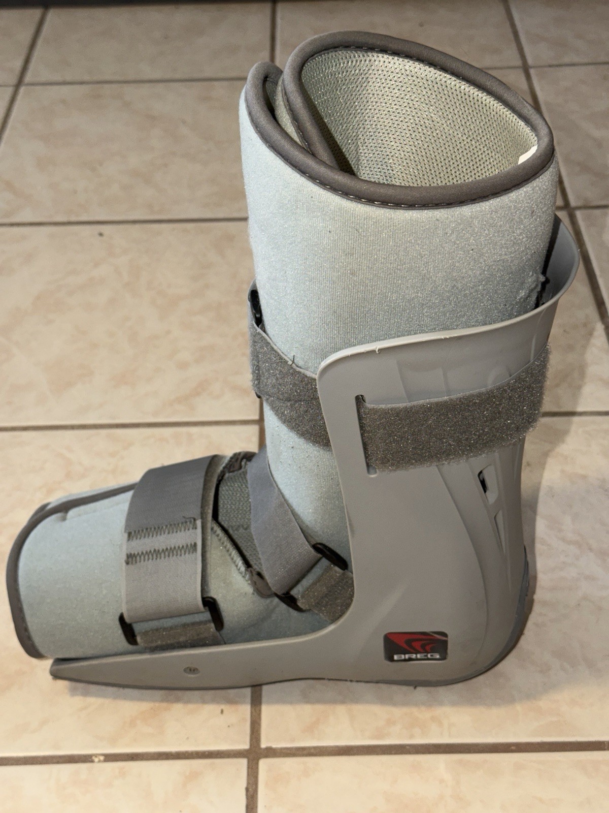 Breg Genesis Walking Boot Sz L Gray Full Shell Pump 3 Strap Post-Op Orthopedic