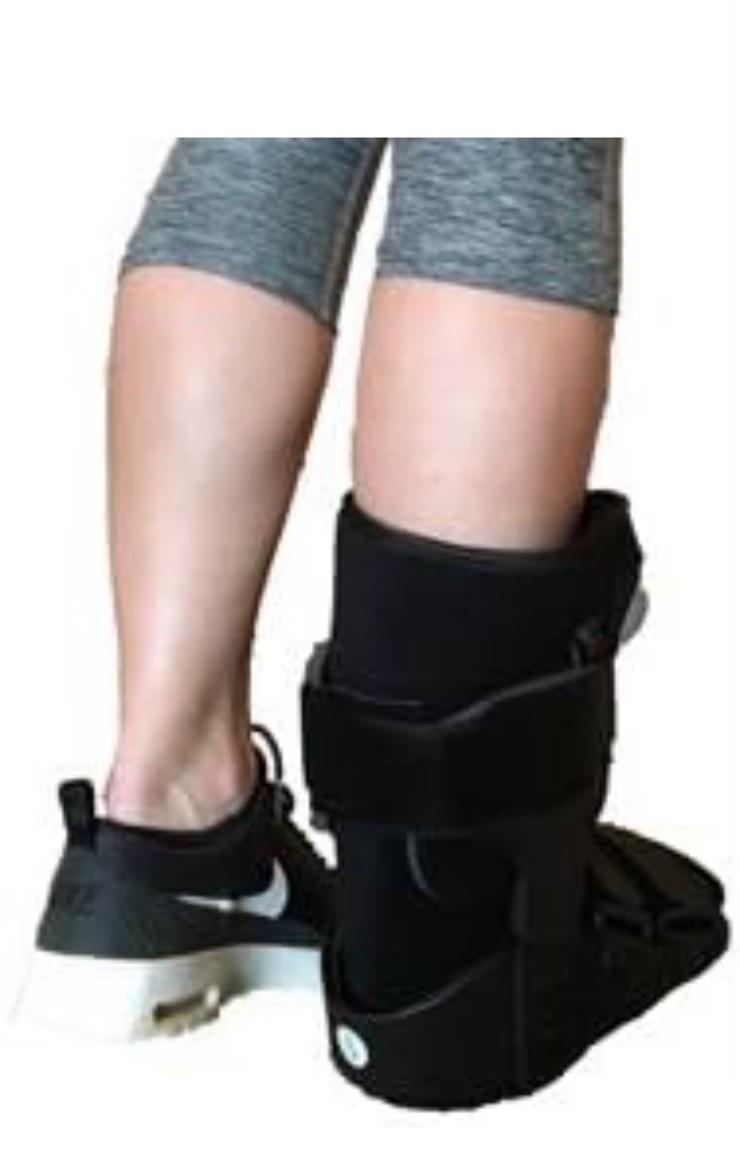 Mid-Calf Air Walker Pneumatic Walker Boot Foot/Ankle Boot L4360 (Large)