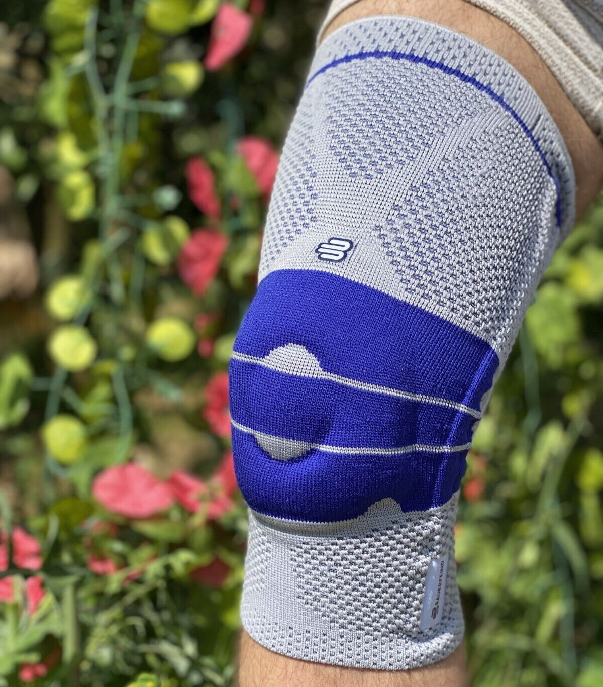 Bauerfeind GenuTrain Size 0 Knee Joint Brace Patella Support Meniscus Sleeve ACL