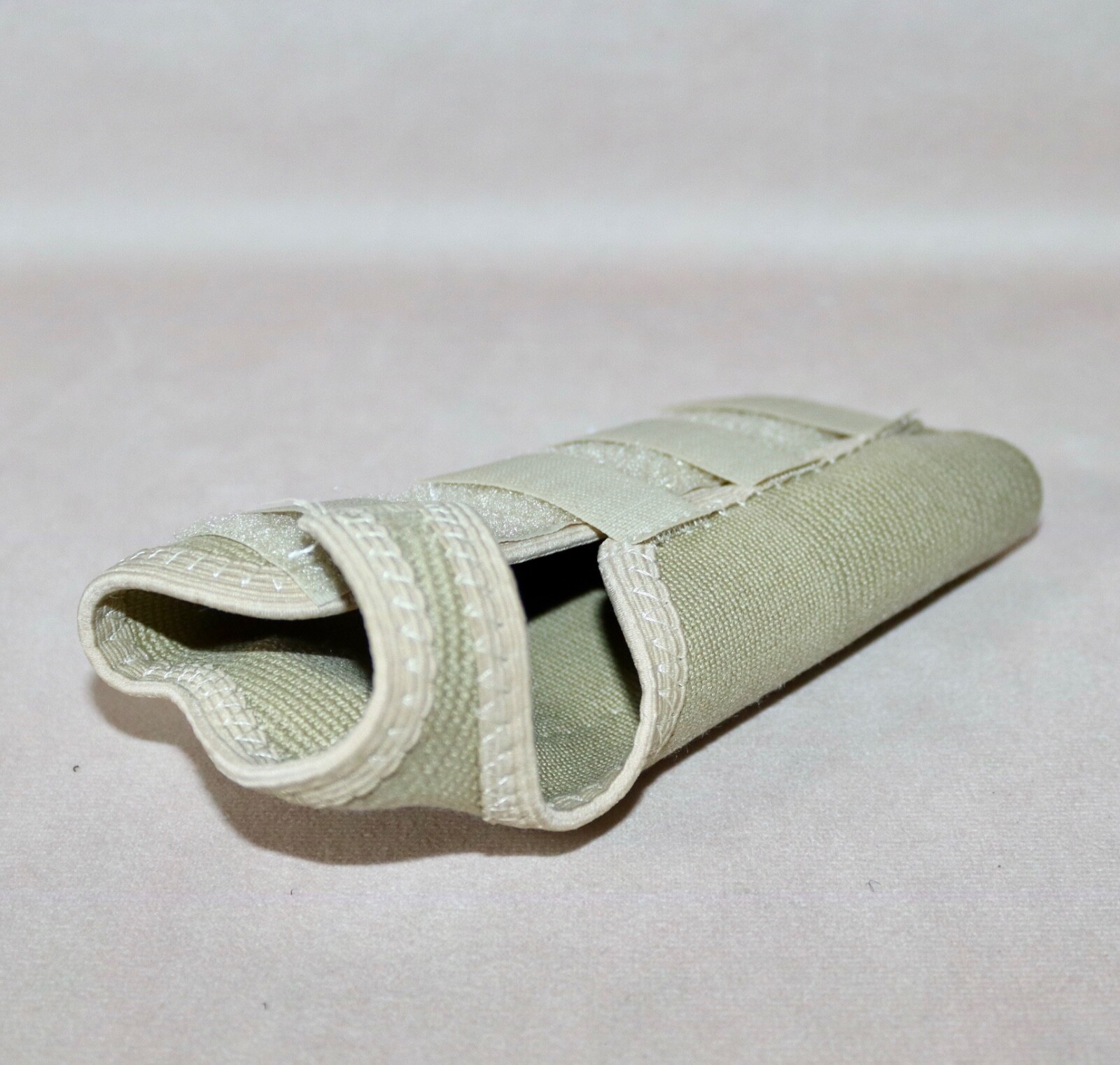 Starline Elastic Wrist Race ~ Adult Right Small ~ Beige #112207 NEW