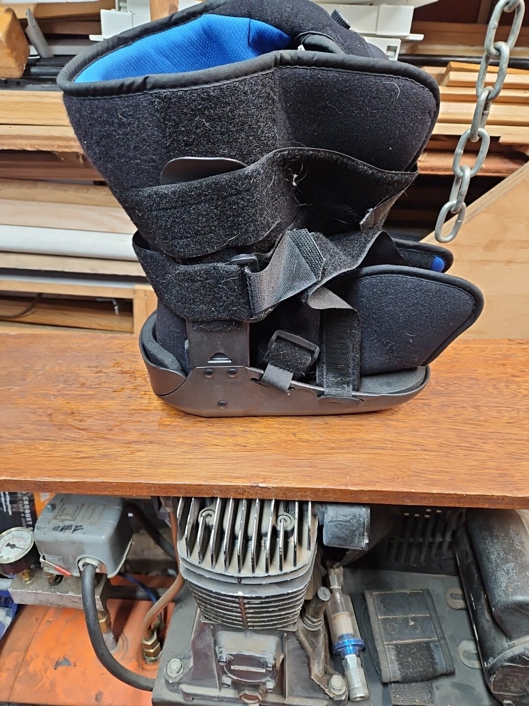 Breg Walking Boot 10 In From Heel To Toe. 11.5 High