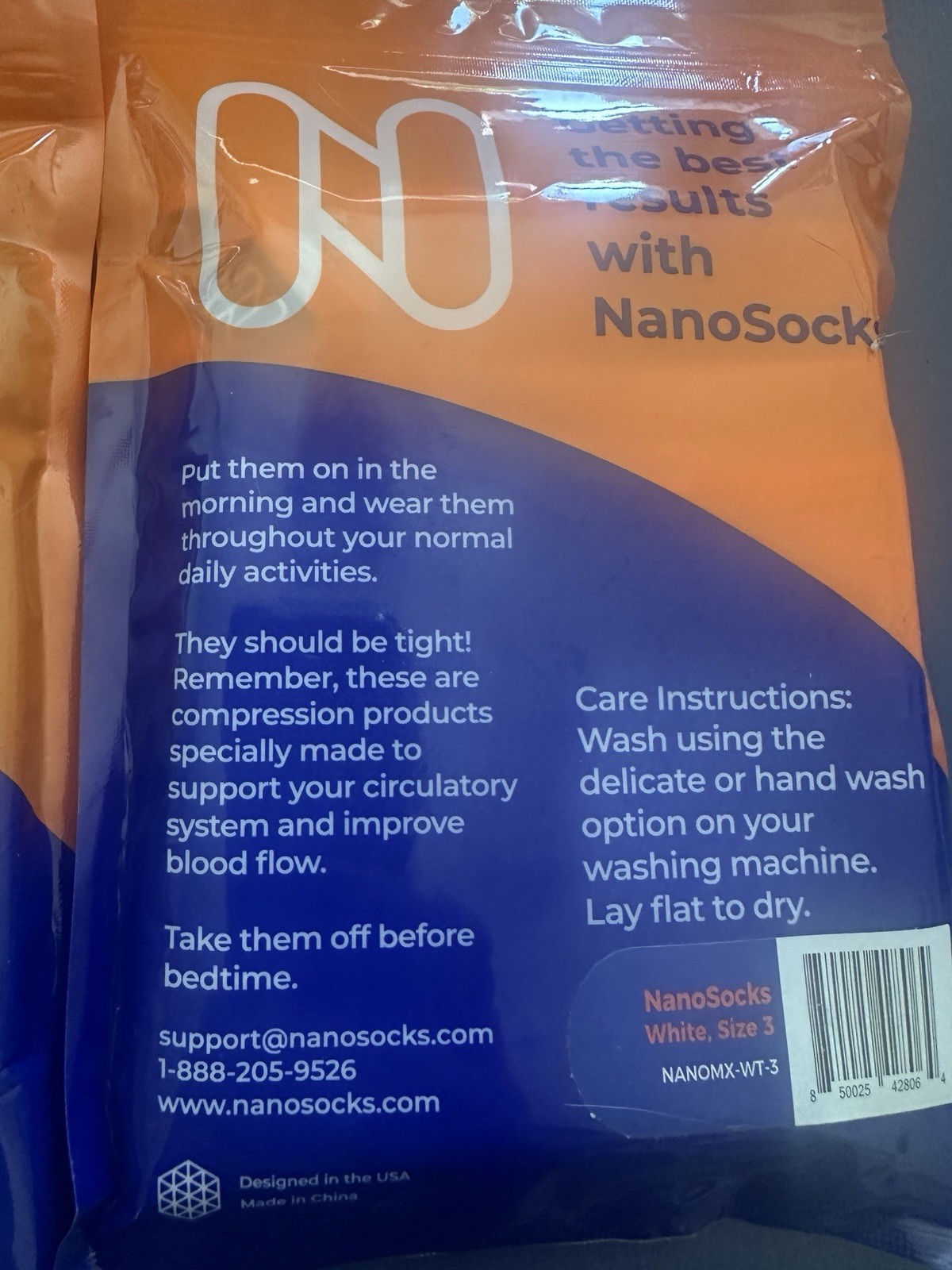 2 Nanosocks Socks 3D Nano-Weave Technology Nanomx-WT-3 White + Black Size 3 NEW