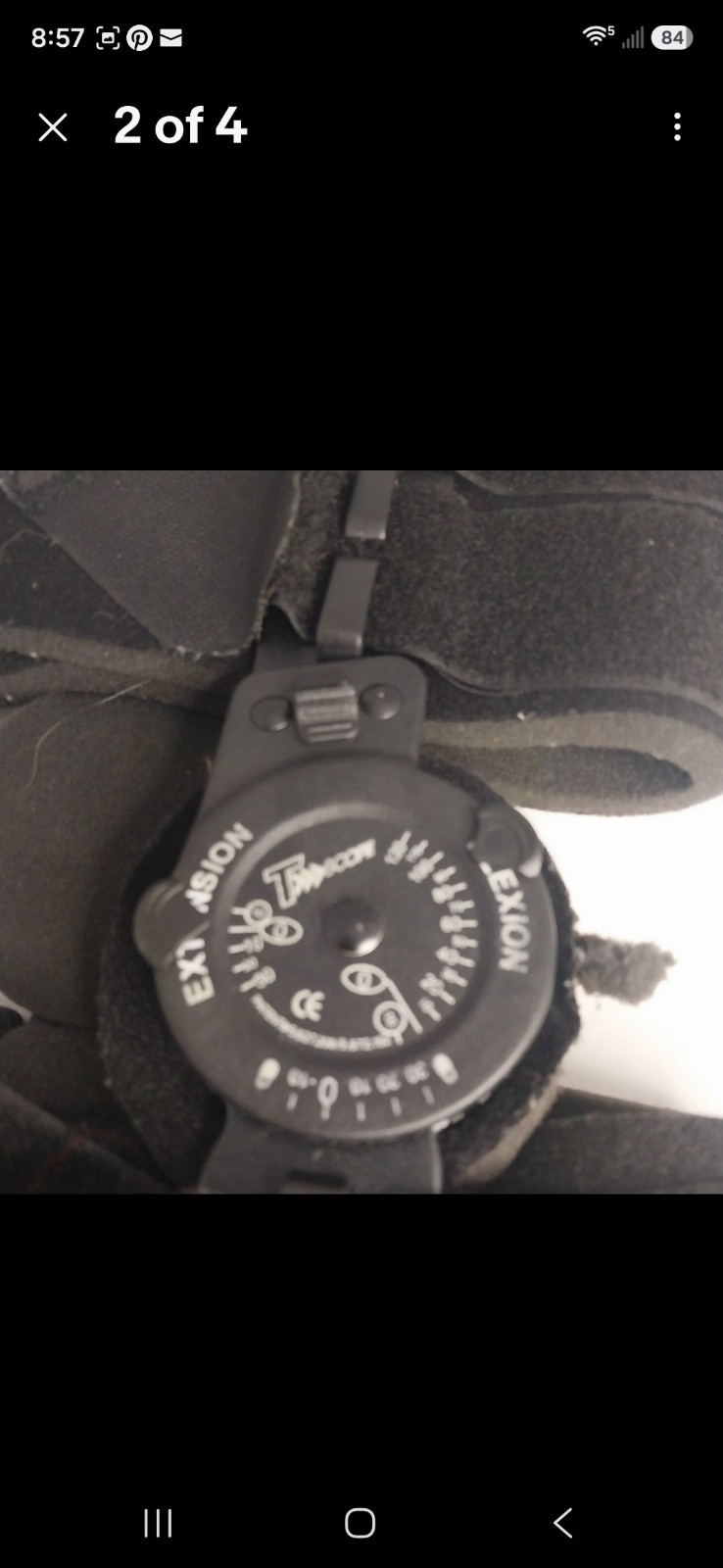 Pre-owned Knee Devise Black