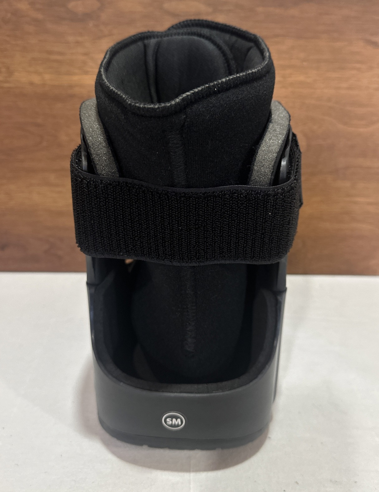 United Ortho USA14013 Short Cam Walker Fracture Boot, Small, Black