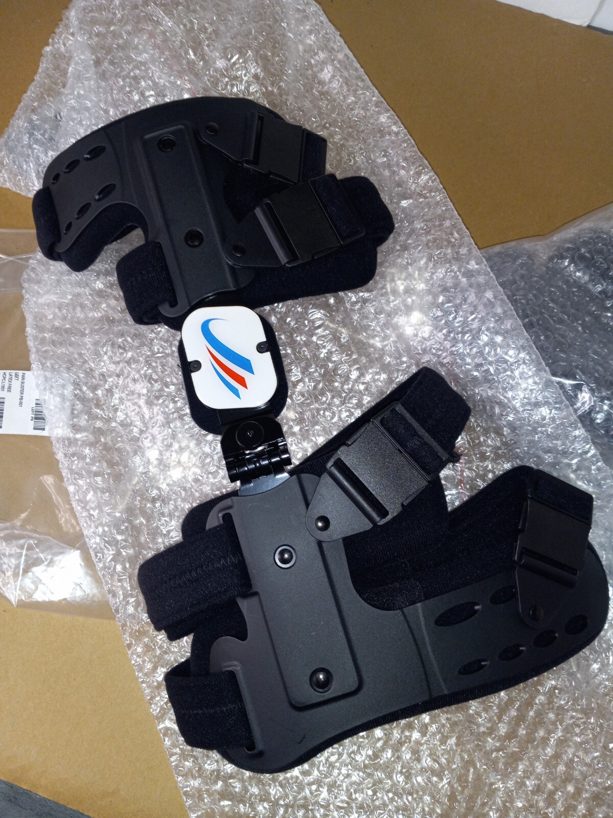 OA Hinge Knee Brace for Right Knee One Size Fits All – Pain Buster PB-001 – NEW!