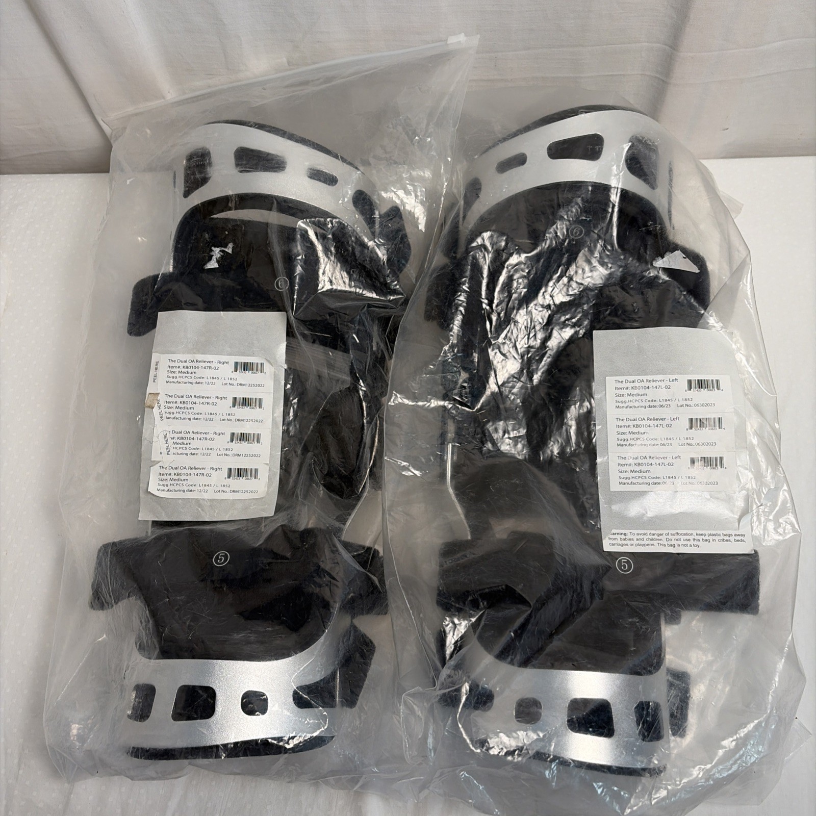NEW Dr Medical DRMS Dual OA Reliever Left & Right Knee Brace KB0104 Medium