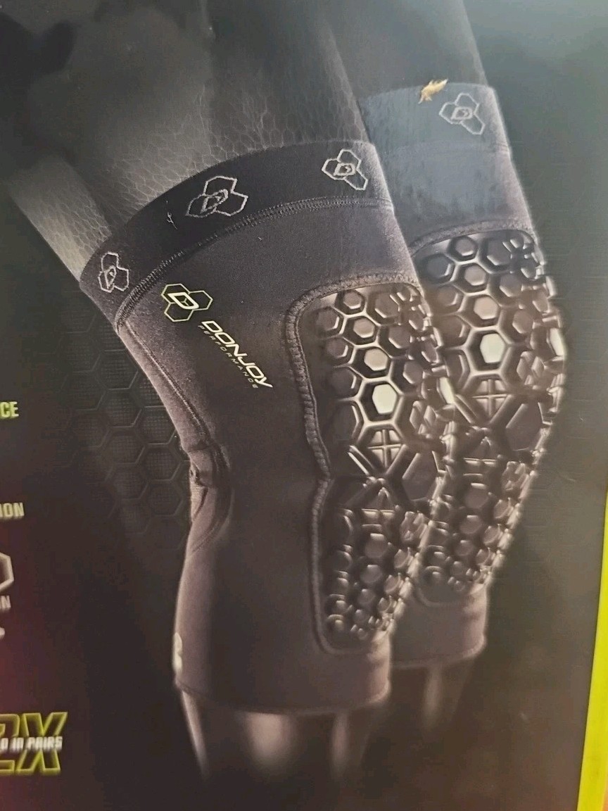 DonJoy Performance Defender Compression Support Knee Pads (Pair) Small SIZE