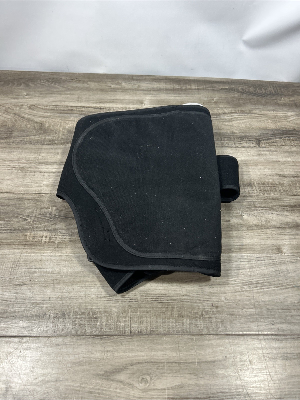 Mana Ez Hip Ice Oack Holder With Compression No Ice Pack