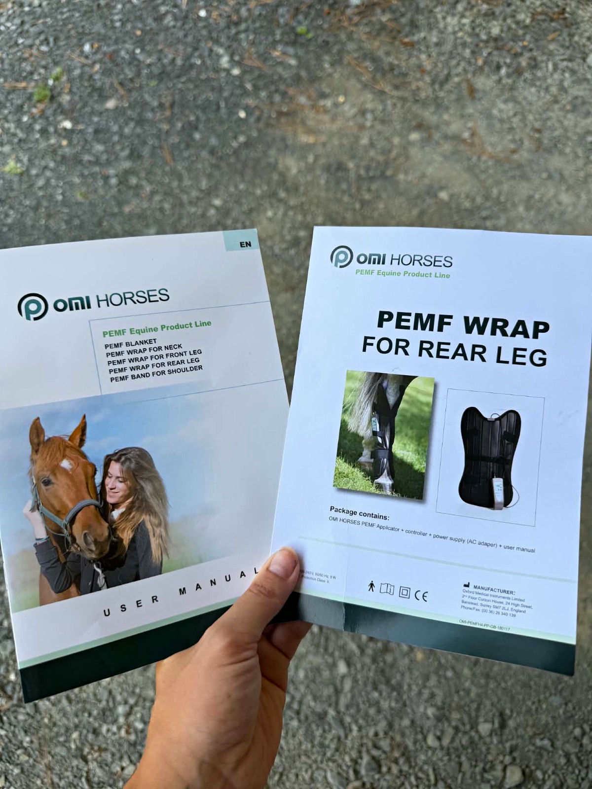 Omi Horses PEMF Rear Leg Wrap Adjustable Fabric Black CE One Size