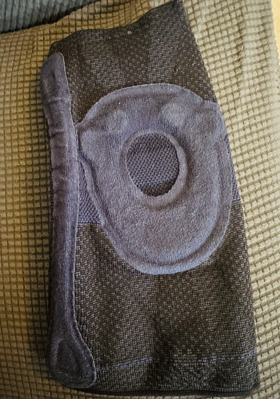 Bauerfeind GenuTrain Size 5 Left Knee Brace XL