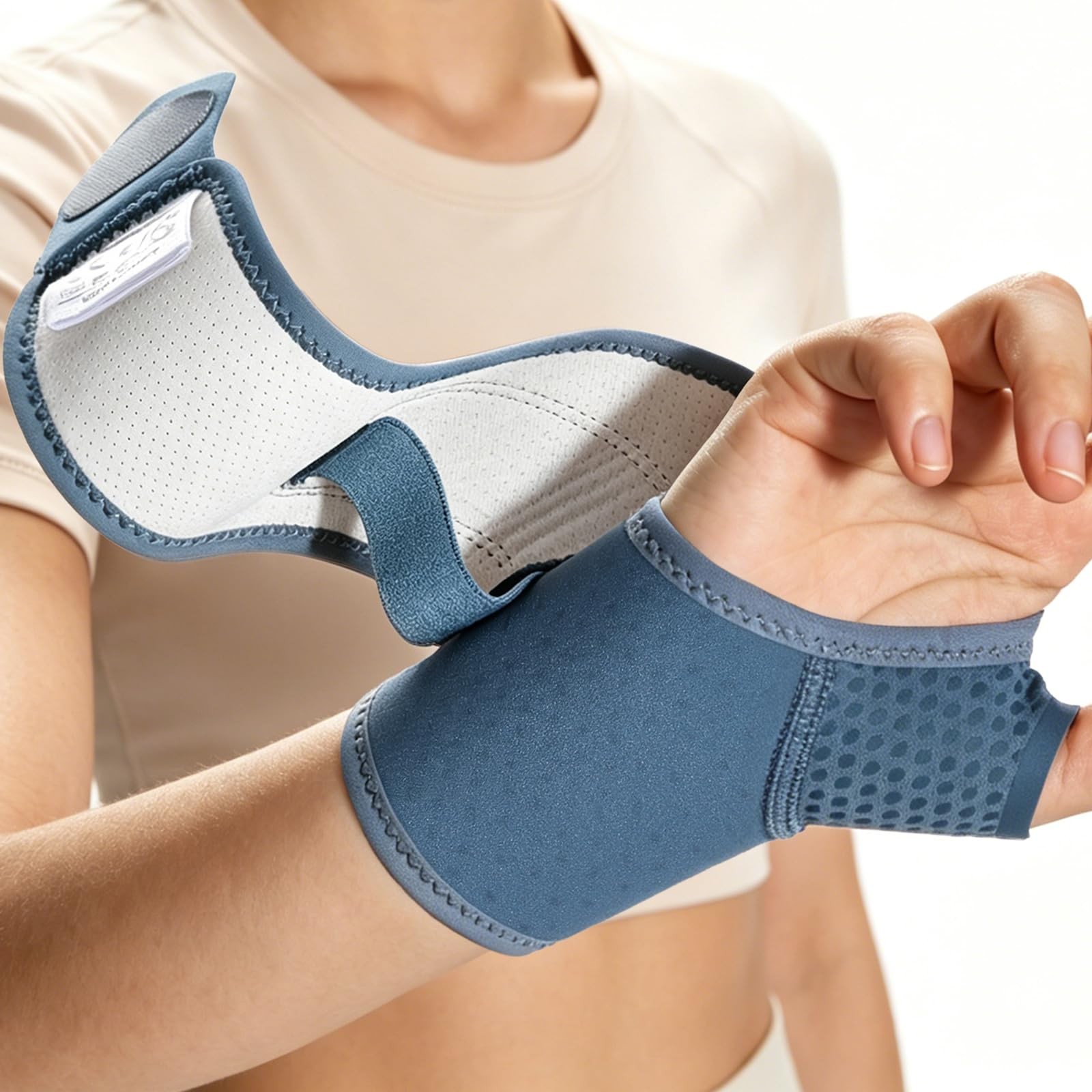 Fitomo Wrist Brace with Soft-Touch Fabric, Breathable Compression S/M, Blue