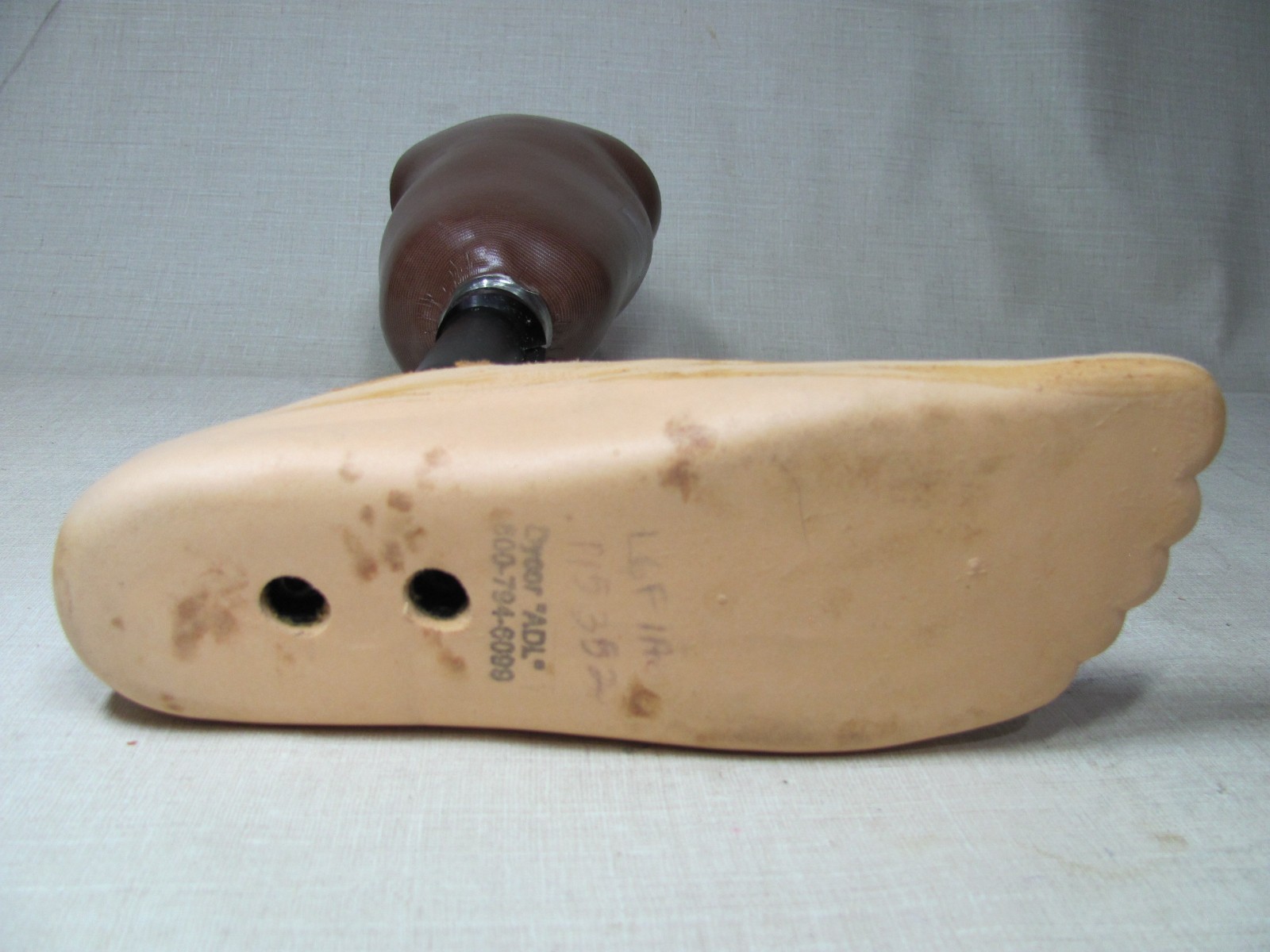 DYCOR ADL PROSTHETIC LEG LEFT BELOW-KNEE WITH SOCKET AND FOOT MADE IN USA