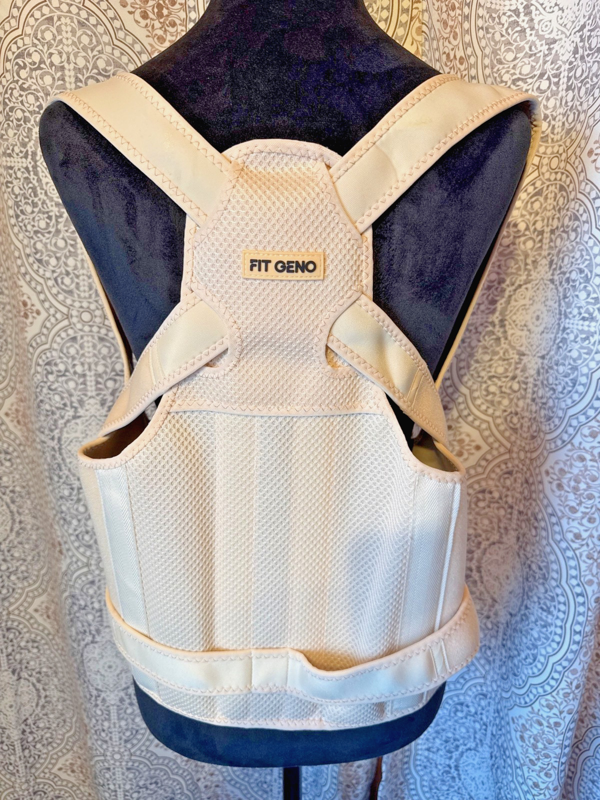 Fit Geno Adjustable Beige Posture Corrector Back Support Belt