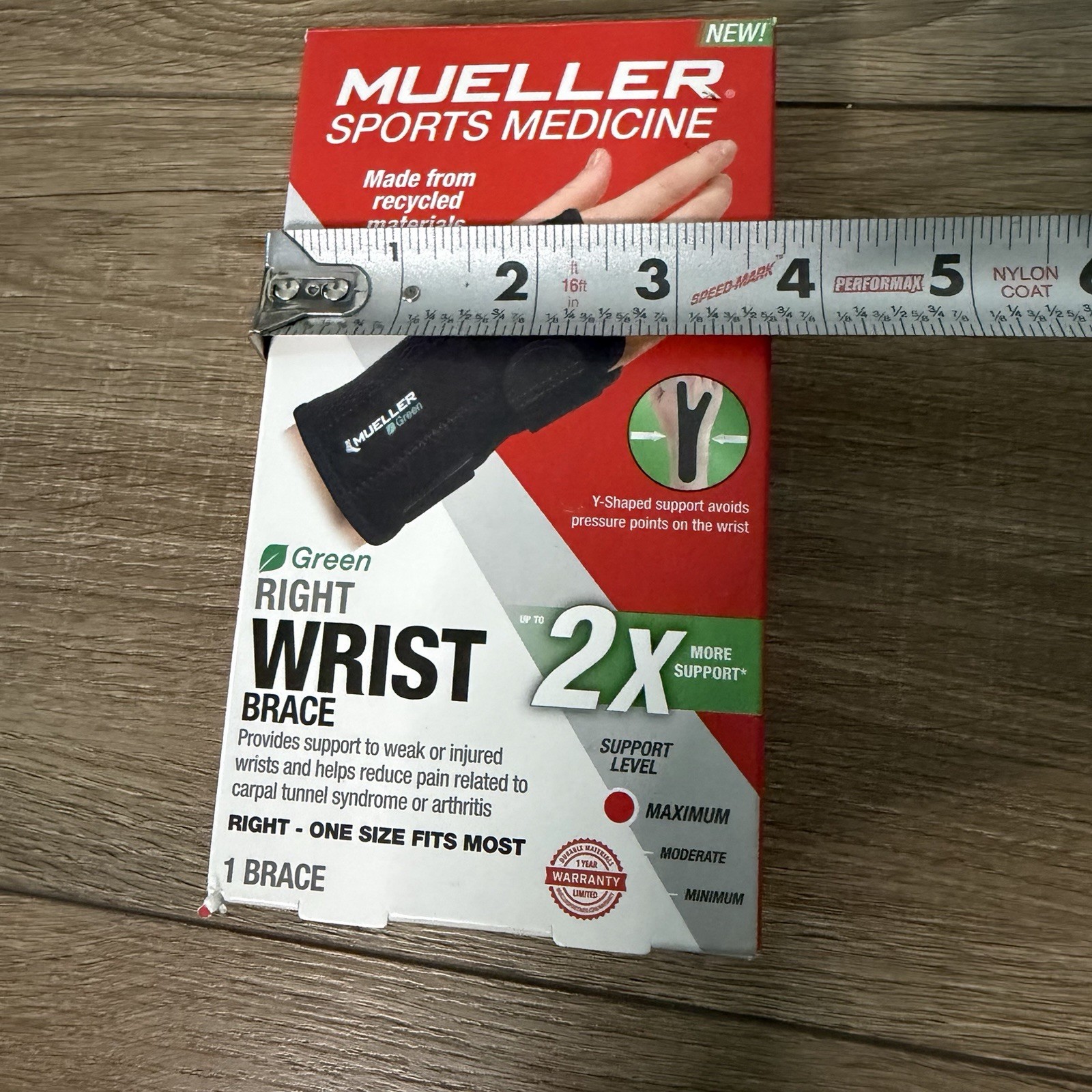 Muller Sports Medicine Green Fitted Wrist Brace For Right Hand . Unisex. OS