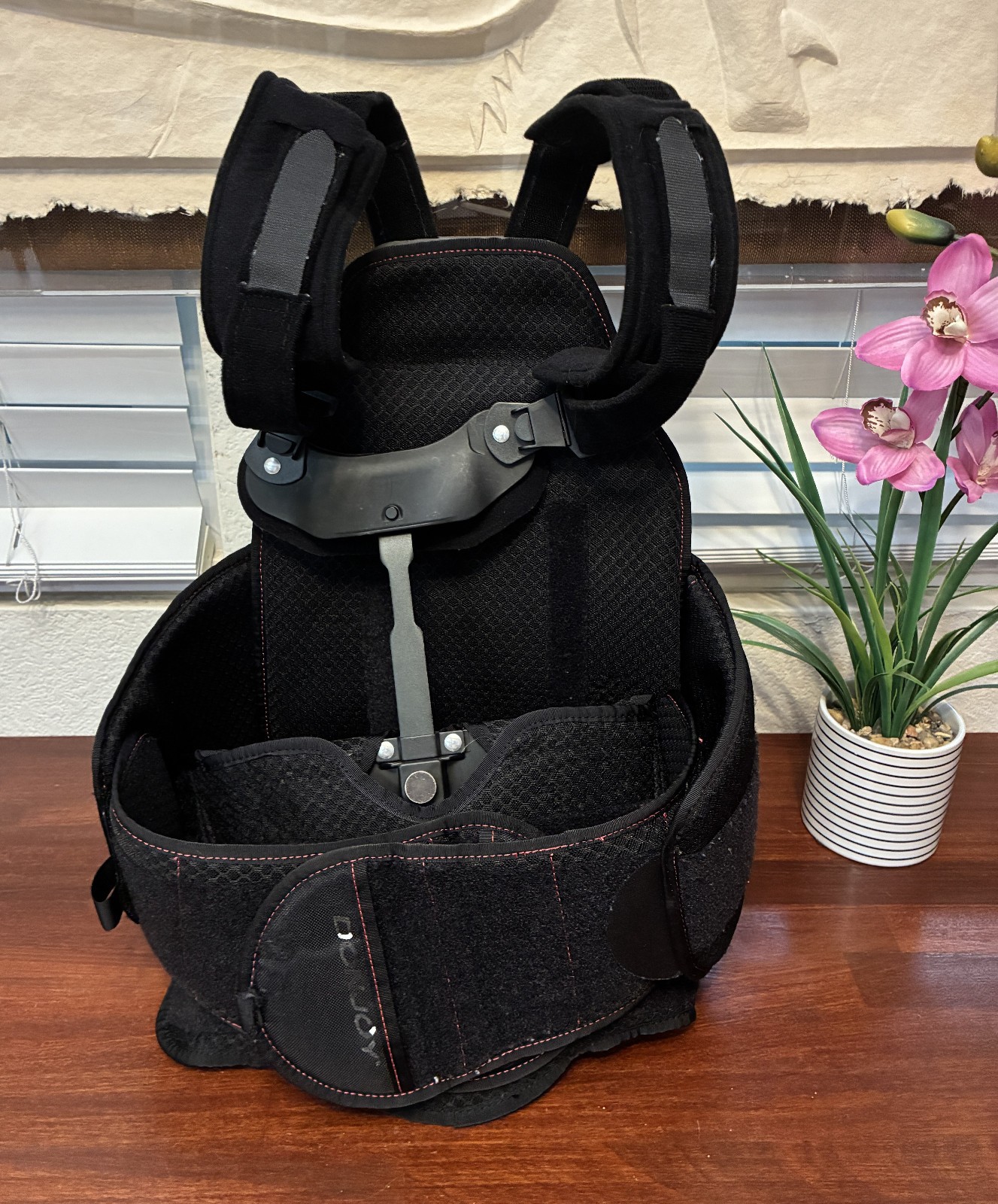 DonJoy II TLSO Back Brace Thoracic Lumbar Support – Medium – Black – Used