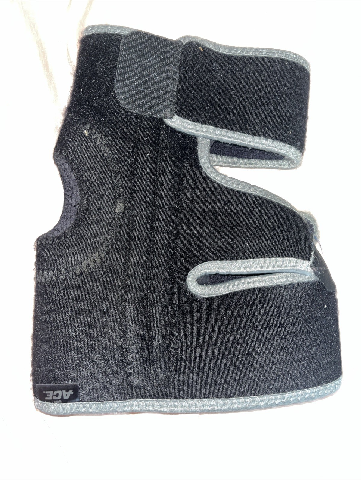 ACE Black Adjustable Knee support Wrap Brace Sleeve