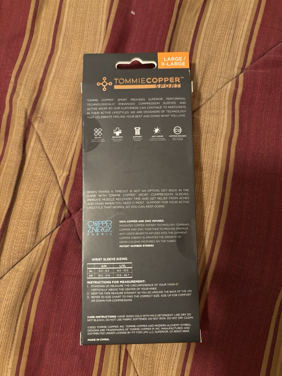 Tommie Copper Compression Wrist Sleeve L/XL Black Anti-Odor Copper Fabric