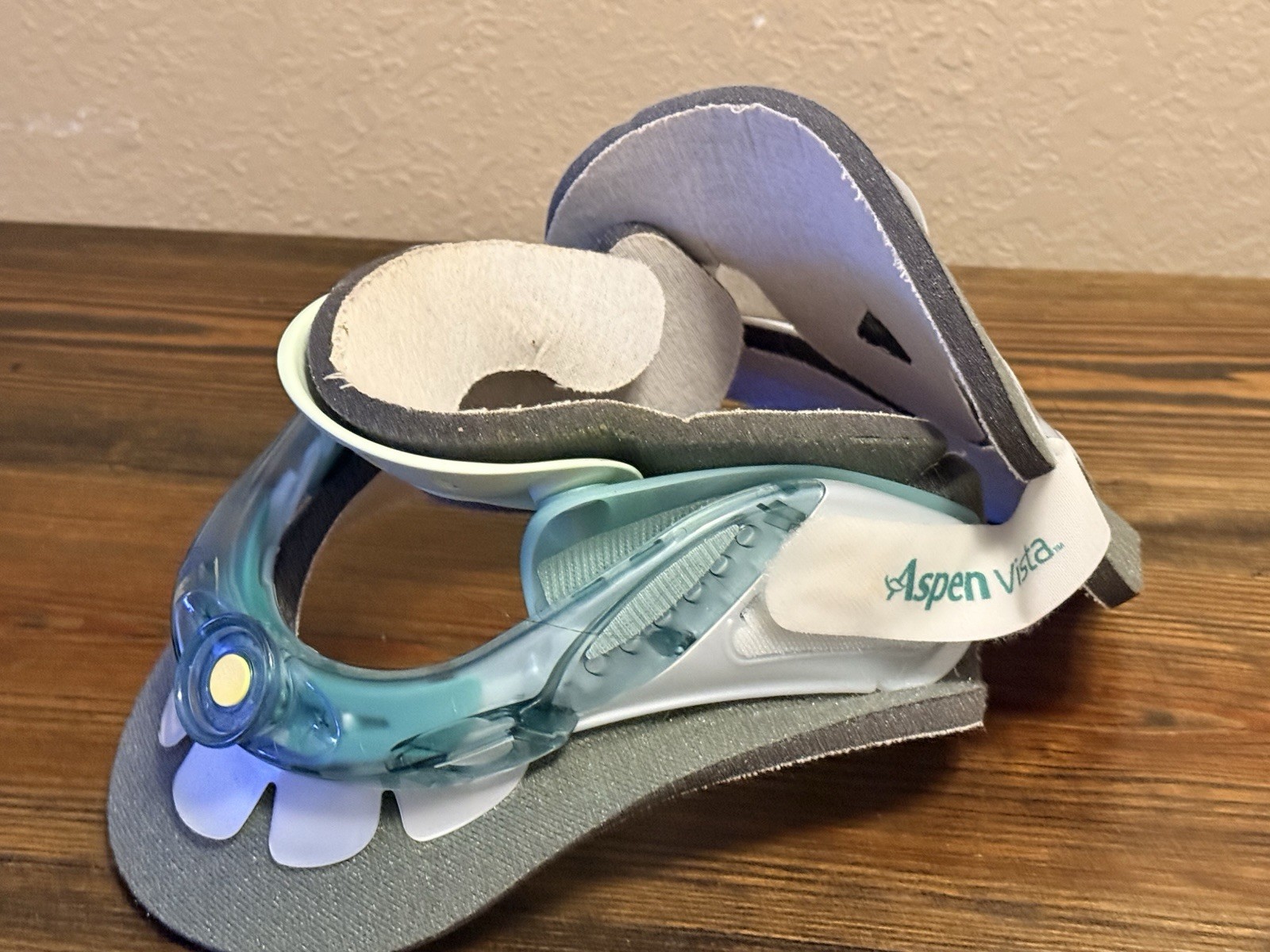 Aspen Vista Cervical Collar Neck Brace – Adjustable Standard Size – No Neck Pad