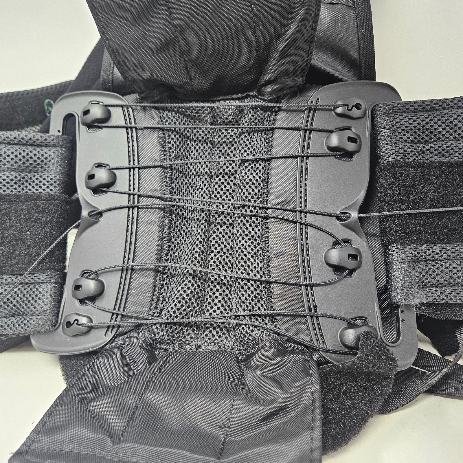 Aspen Horizon Adult One Size Adjustable Back Brace Black