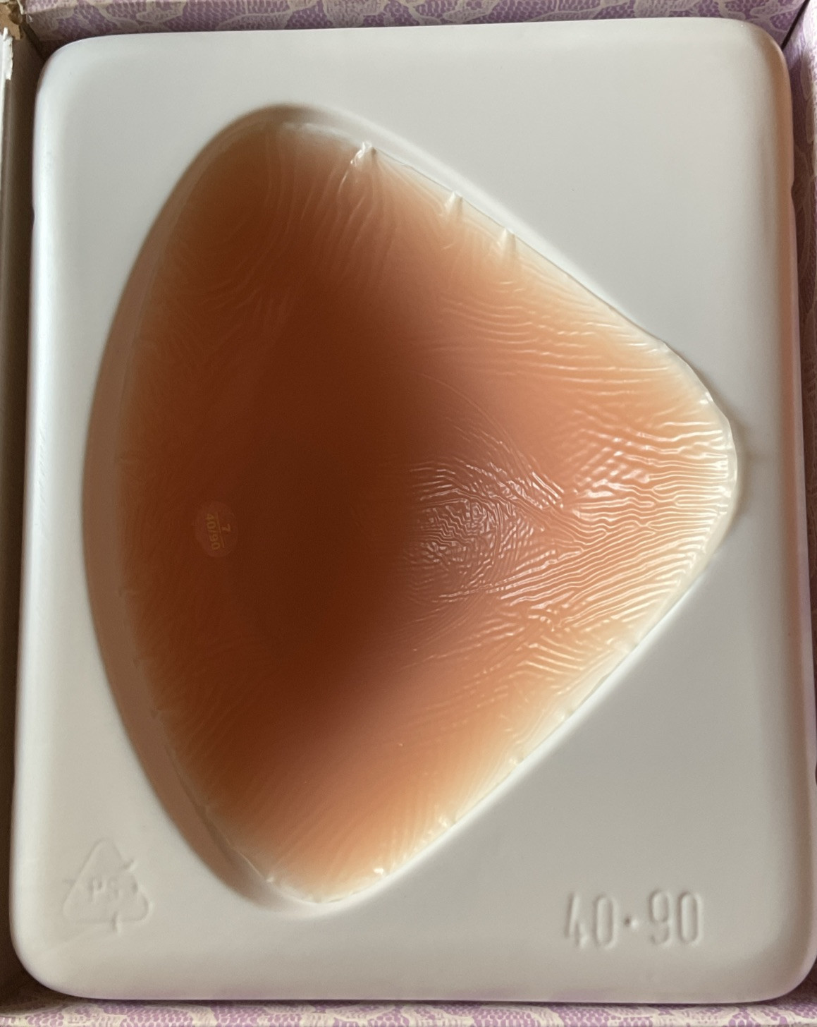 Classique Triangle Post Lumpectomy Silicone Breast Form Style #527 Size 40/7