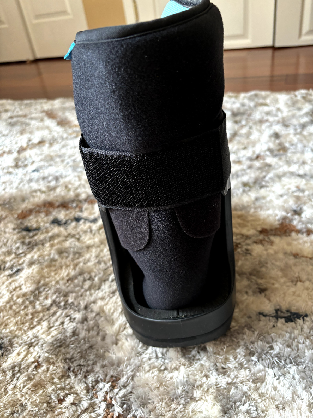 Ossur StepLite Ankle Walker Air Low Top Height Walker Brace Medium 43-440300