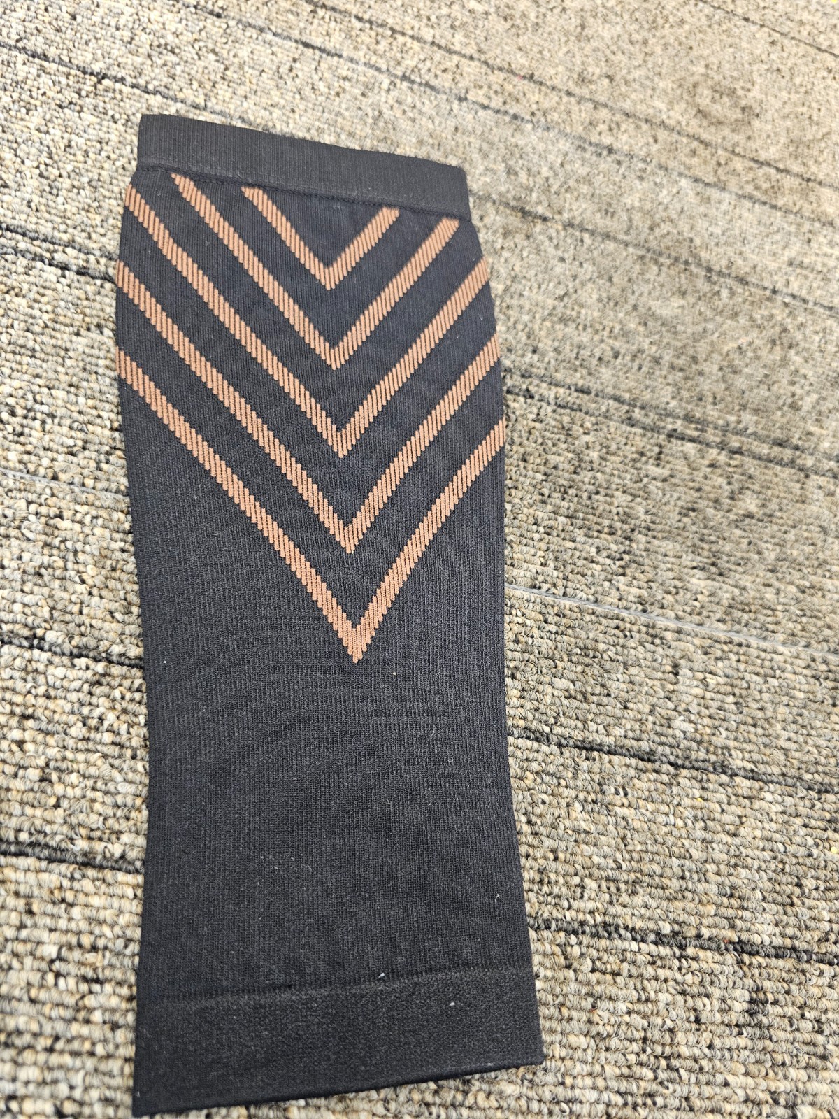 (1 PAIR) Copperjoint Copper Calf Compression Sleeves – Black LARGE
