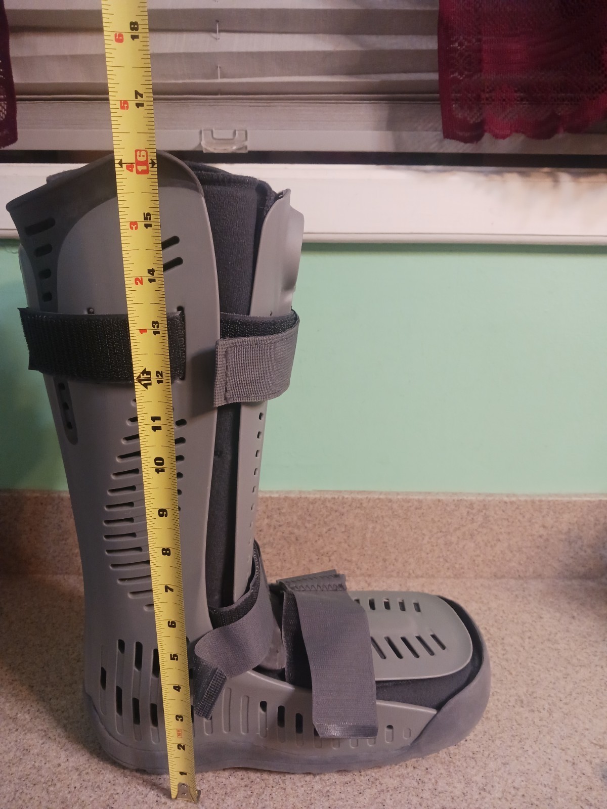 Ossur Rebound Air Walker Boot Compression Straps Air Pump High Top Size M Medium