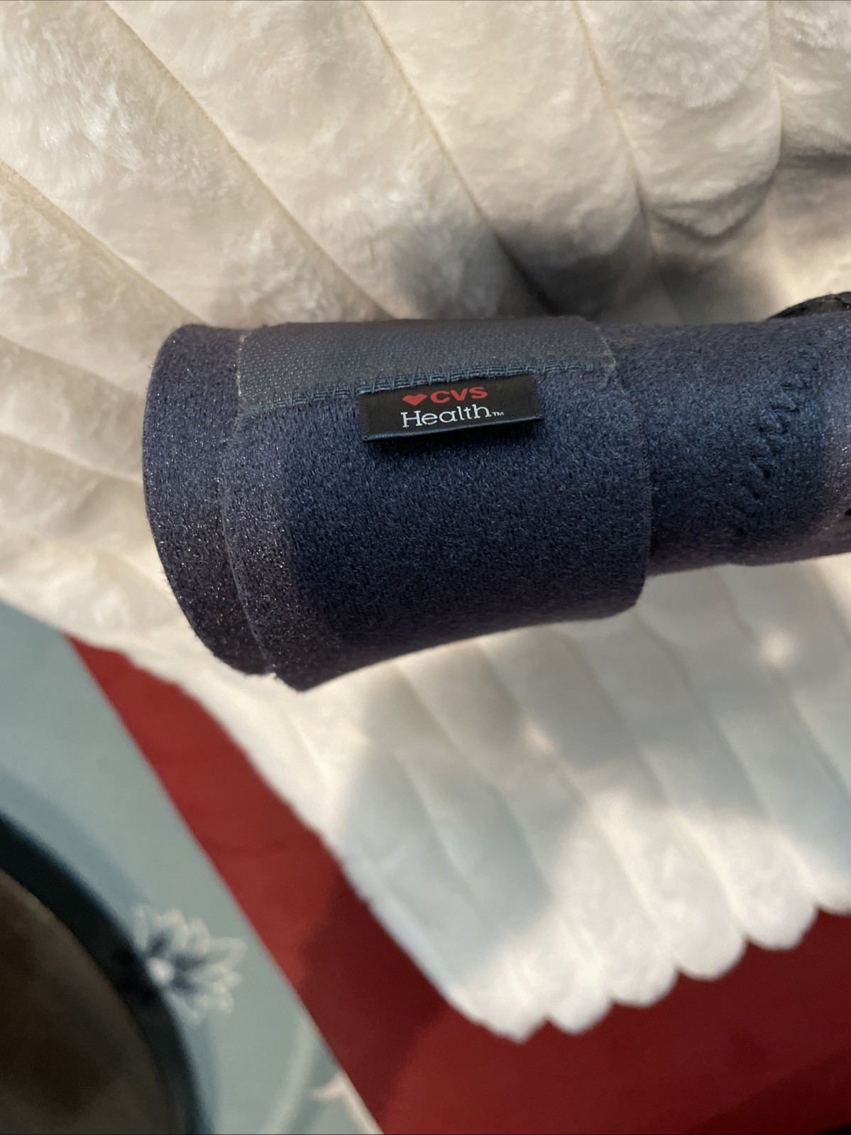 CVS Health LARGE Moderate Knee Support Active Compression Support