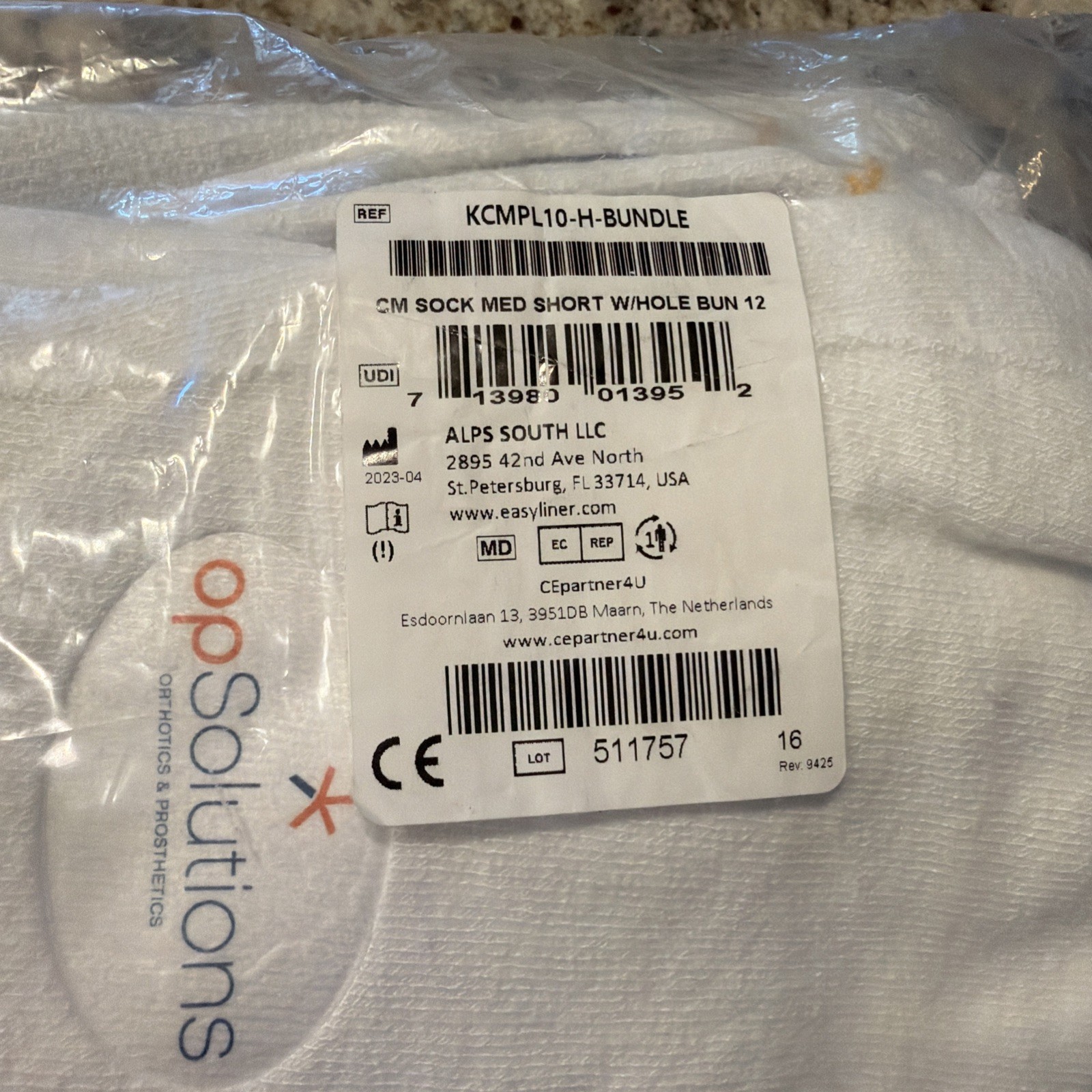 Bundle of 12 ALPS Prosthetic Coolmax Sock MED Short w/ hole NEW Factory Sealed