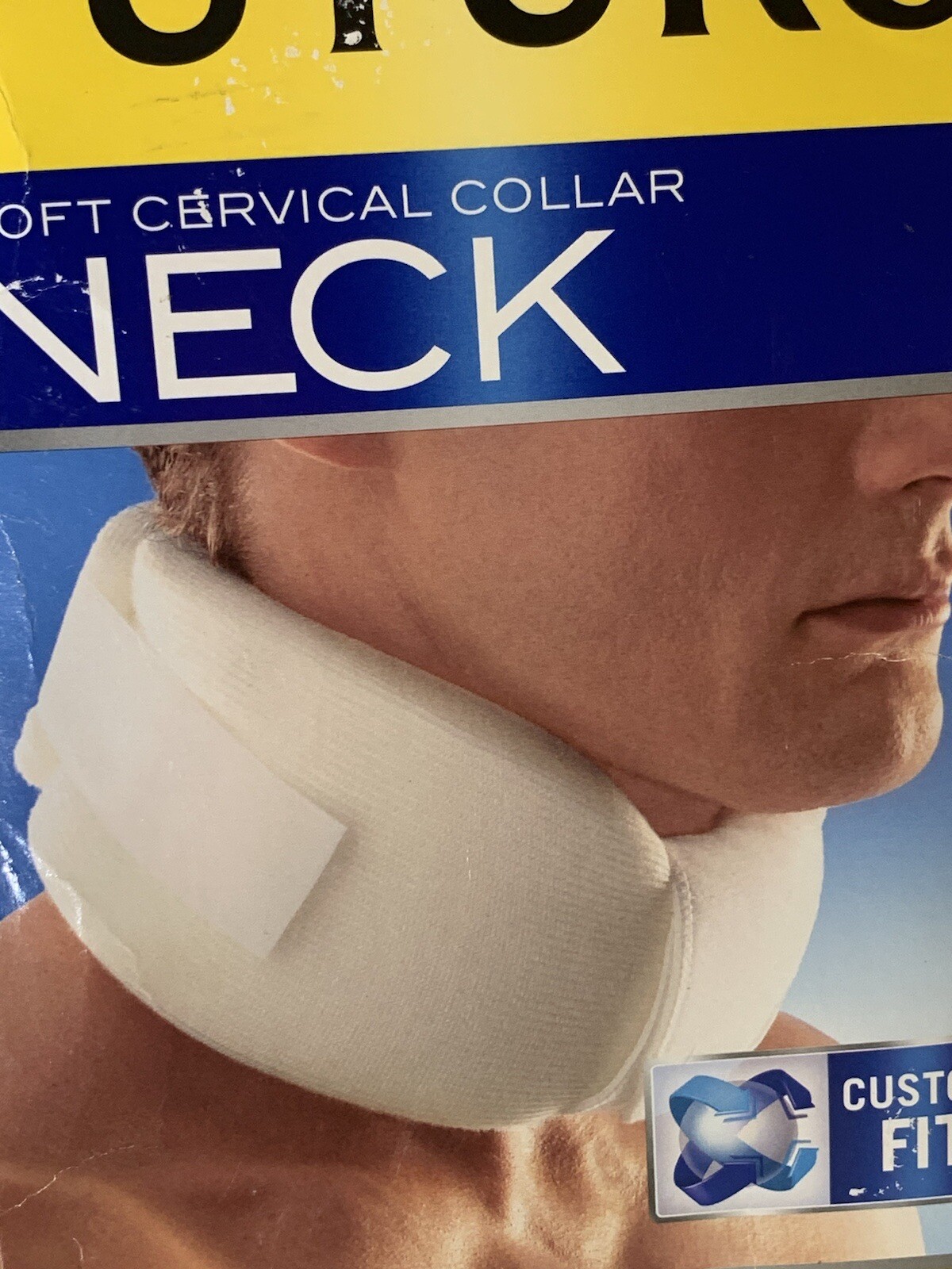 FUTURO Soft Cervical Collar Neck Custom Adjust. Fit Moderate Support 09027
