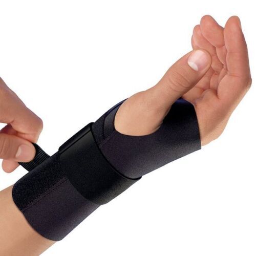 3M Futuro Sport 48401 Wrist Brace Support Left Hand Small Medium Moderate 1ct