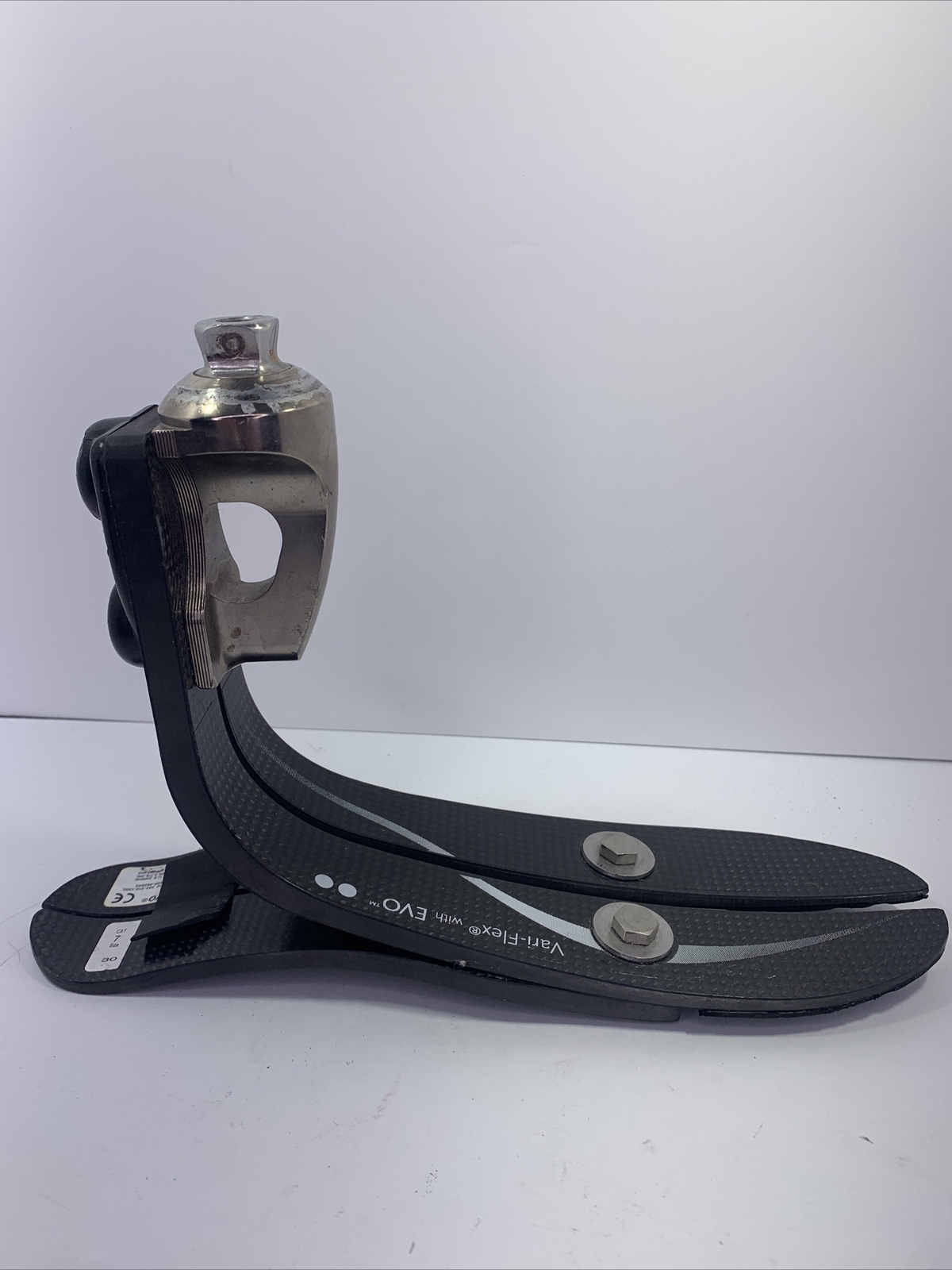 ossur vari-flex prosthetic foot. size 30. category 7