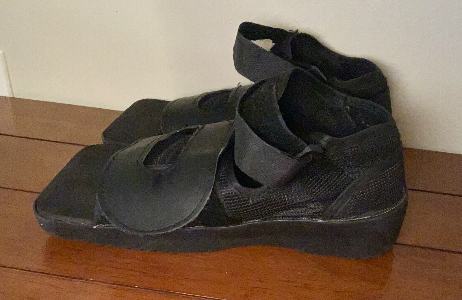 Pair of Ovation Medical Surgical Shoes Post-Op Square Toed Sandals