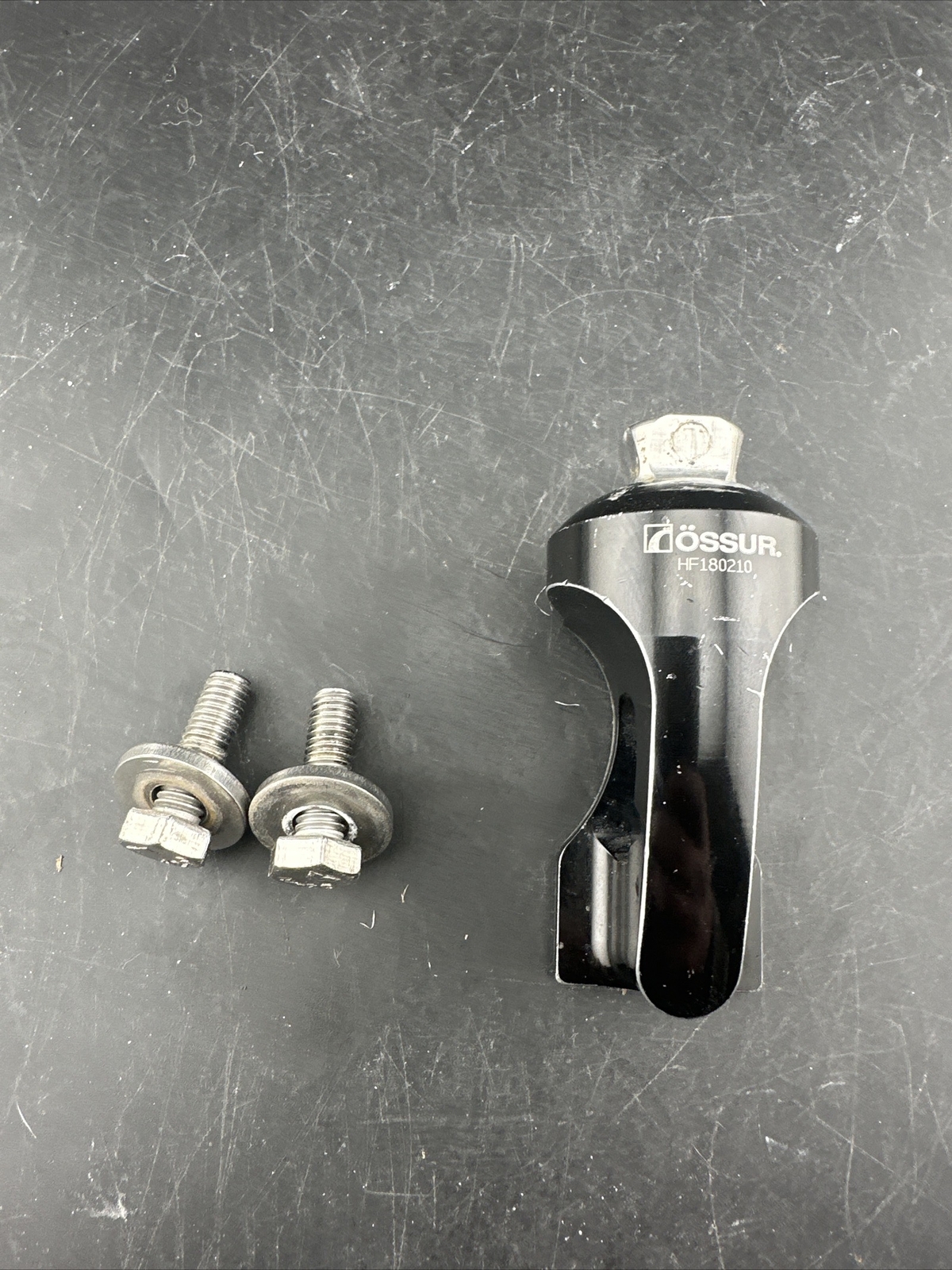 Ossur Vari-flex Top Male Pyramid Adapter. Fit Any Variflex Category 1-6.