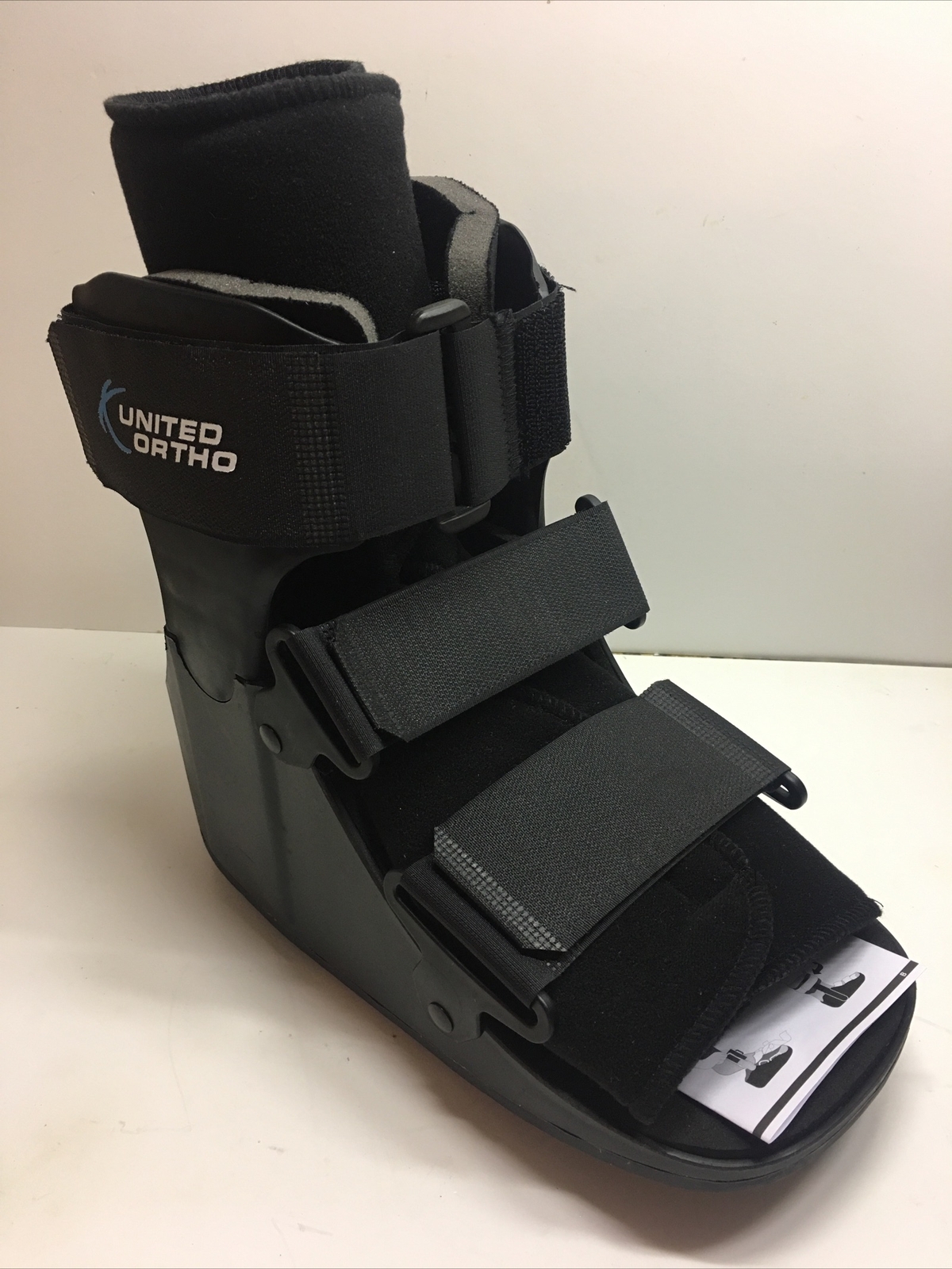 United Ortho USA14013 Short Cam Walker Fracture Boot, Small, Black New