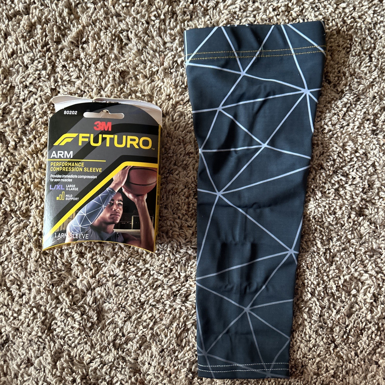 Futuro Sport Performance Compression Arm Sleeve, Large/X-Large