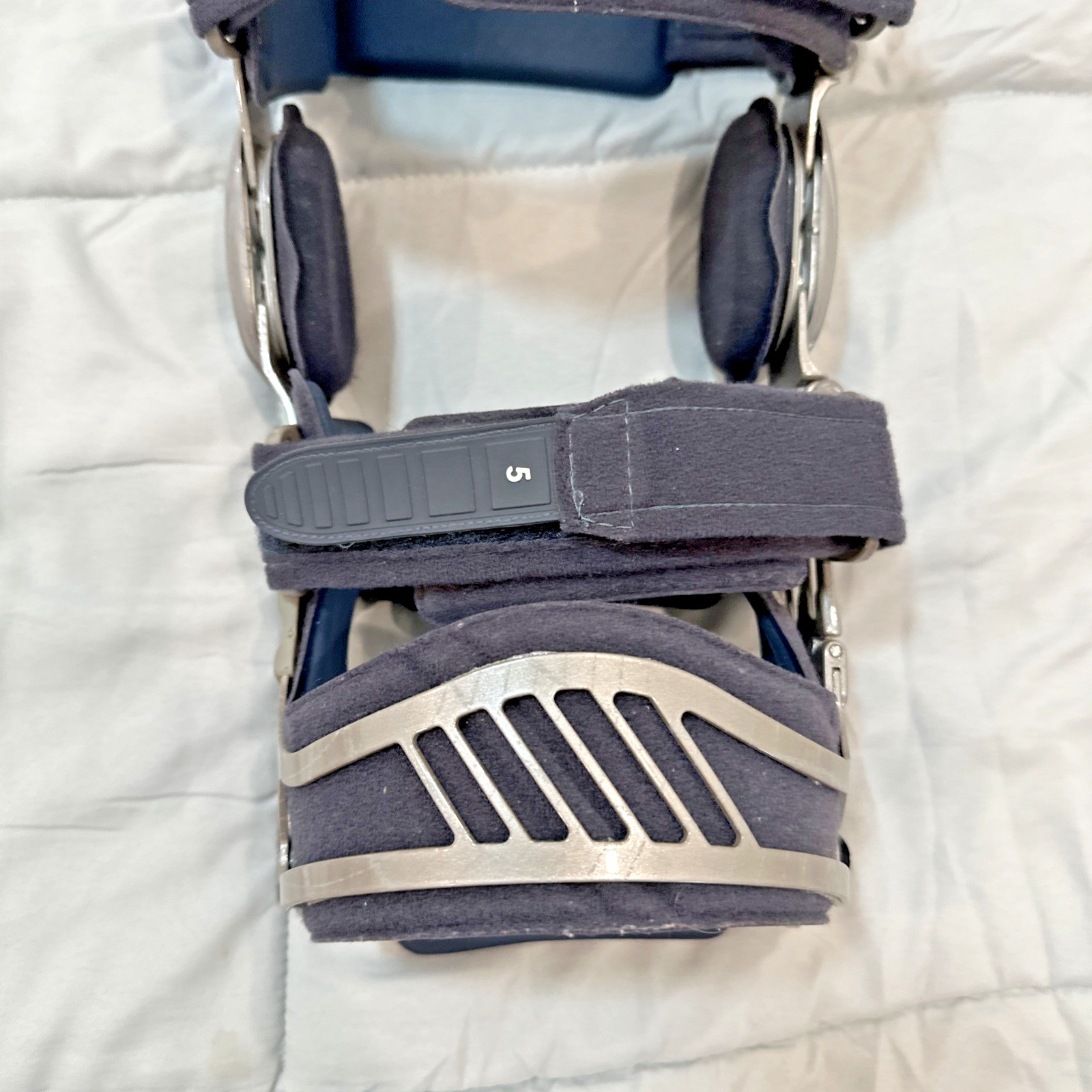 medi M.4S OA Varus Right XL Extra Large Right Knee