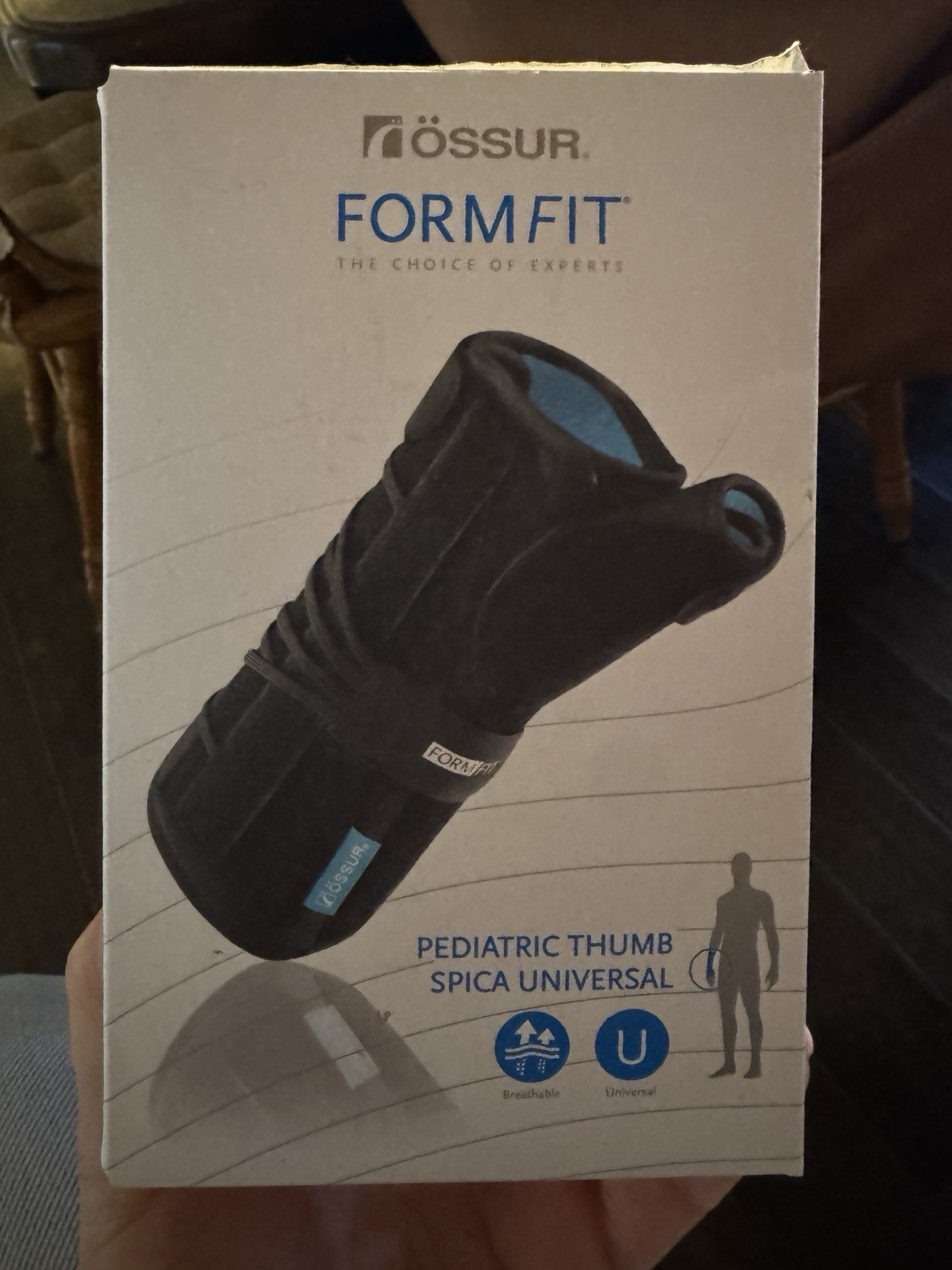 Pediatric Thumb Universal Right Wrist Brace Ossure Formfit L3809