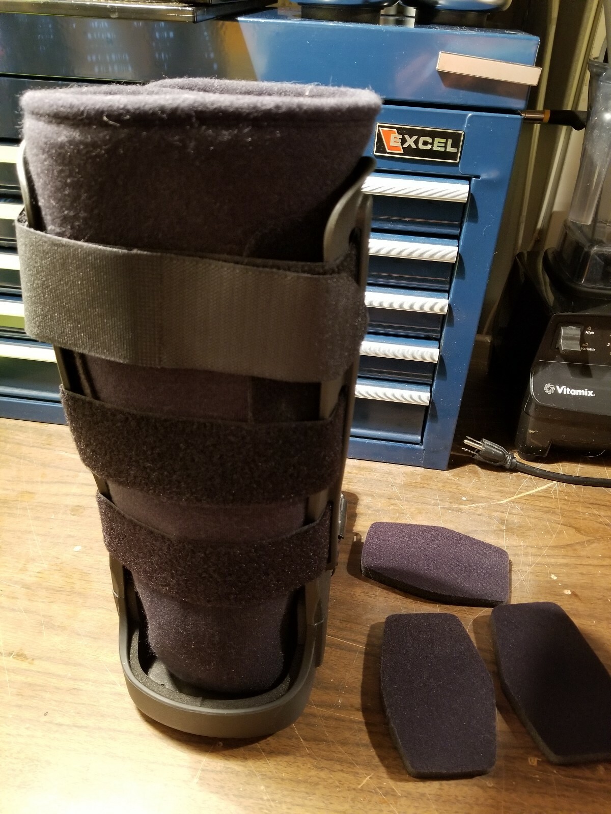 REDUCED PRICE. Orthopedic Walking Boot Small
