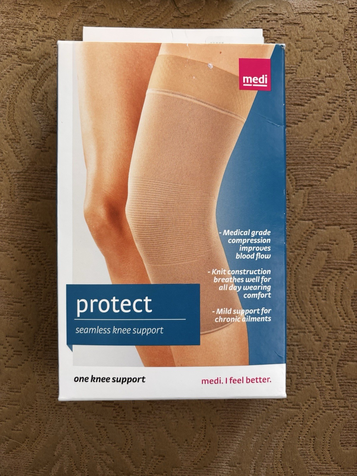 Medi 60203 Protect Beige Seamless Knee Support w/Silicone Secure Band MED – NEW
