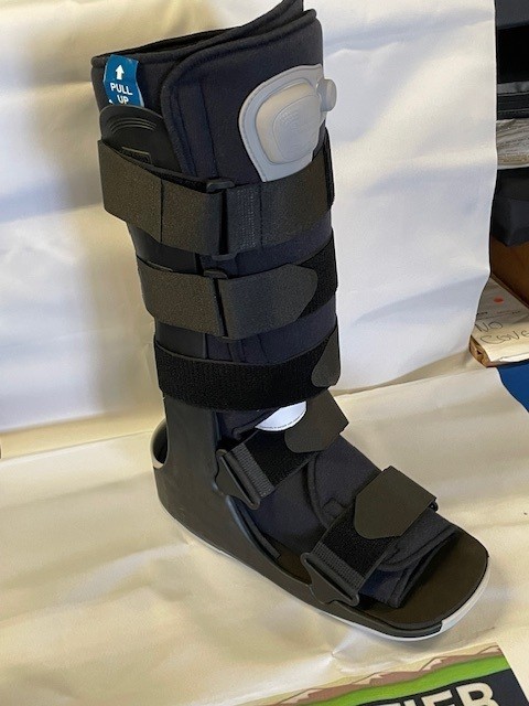 Ankle Walker Ovation orthopedics Immobilize cast ortho (w/ankle brace) XL *FTC*