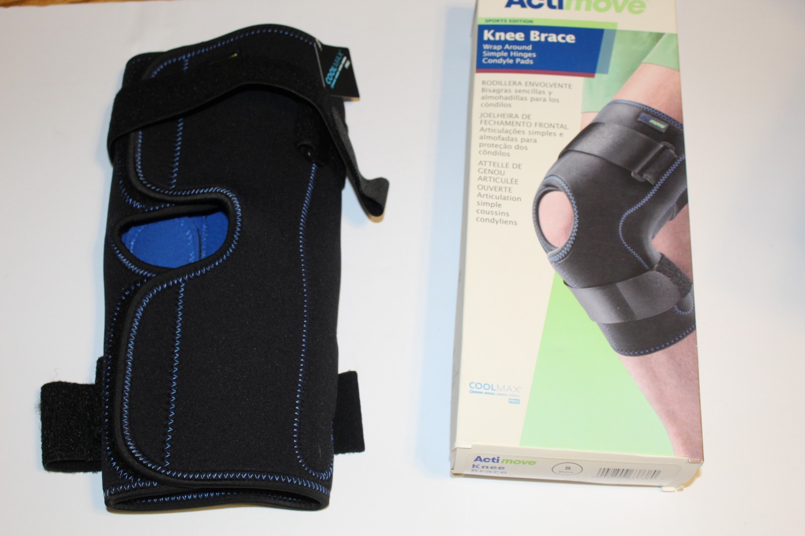 Actimove Sports Edition Knee Brace for Men & Women-NEW IN BOX-Black-Small-038775