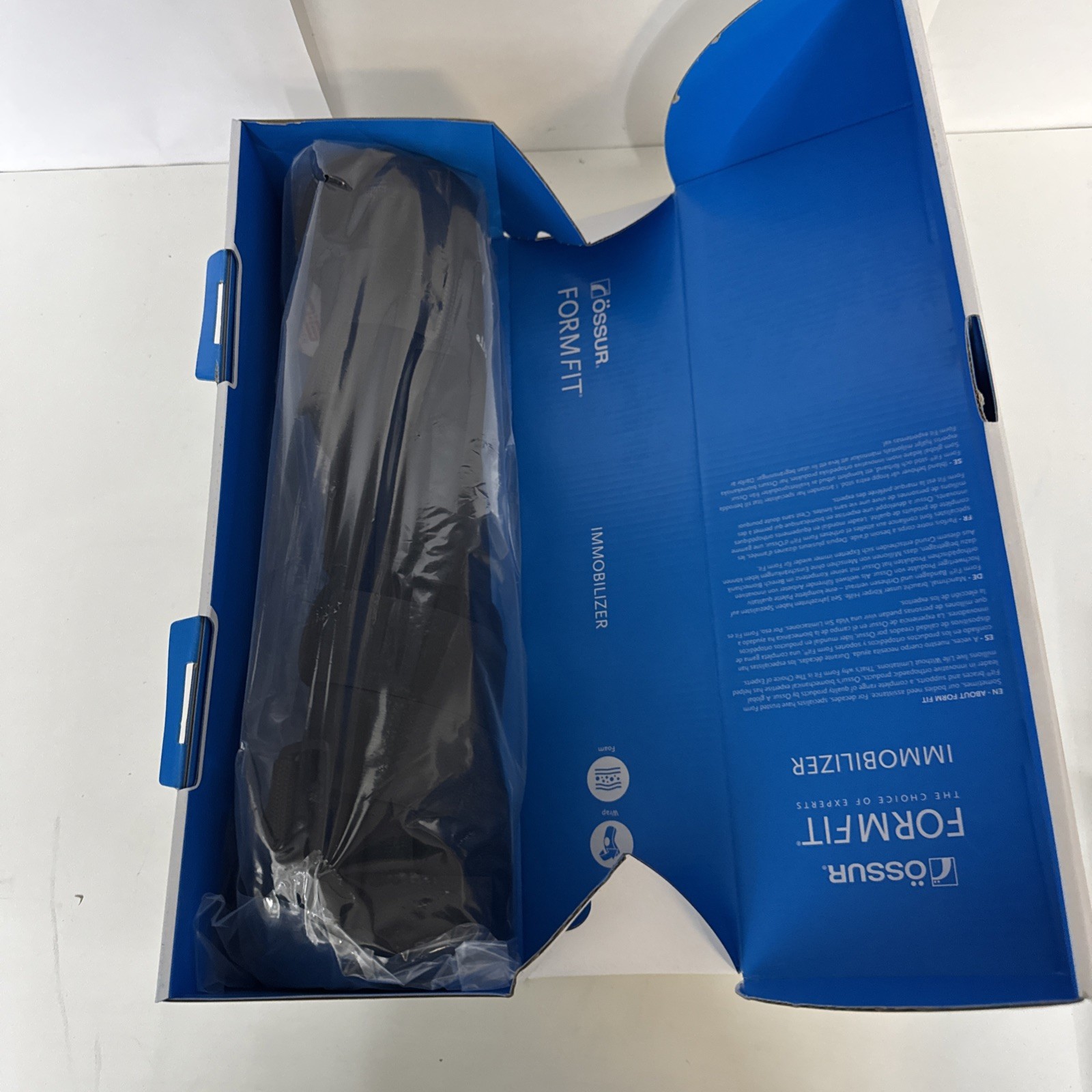 Ossur Form Fit Knee Immobilizer Universal 3 Panel 200010 14”