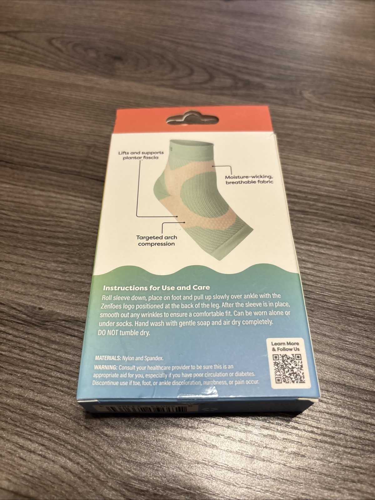 ZenToes Plantar Fasciitis Compression Socks for Men Women Moisture Wicking