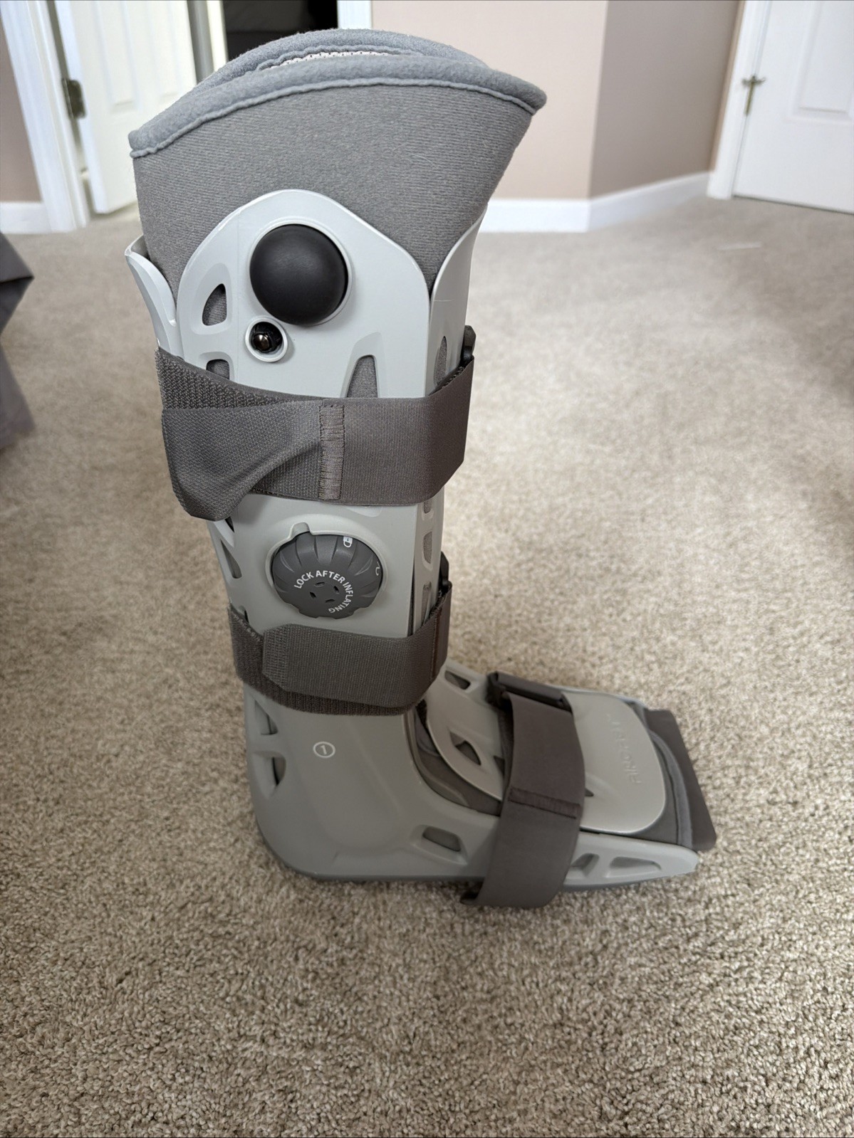 Aircast AirSelect Standard Walker Boot Left/Right Size Large