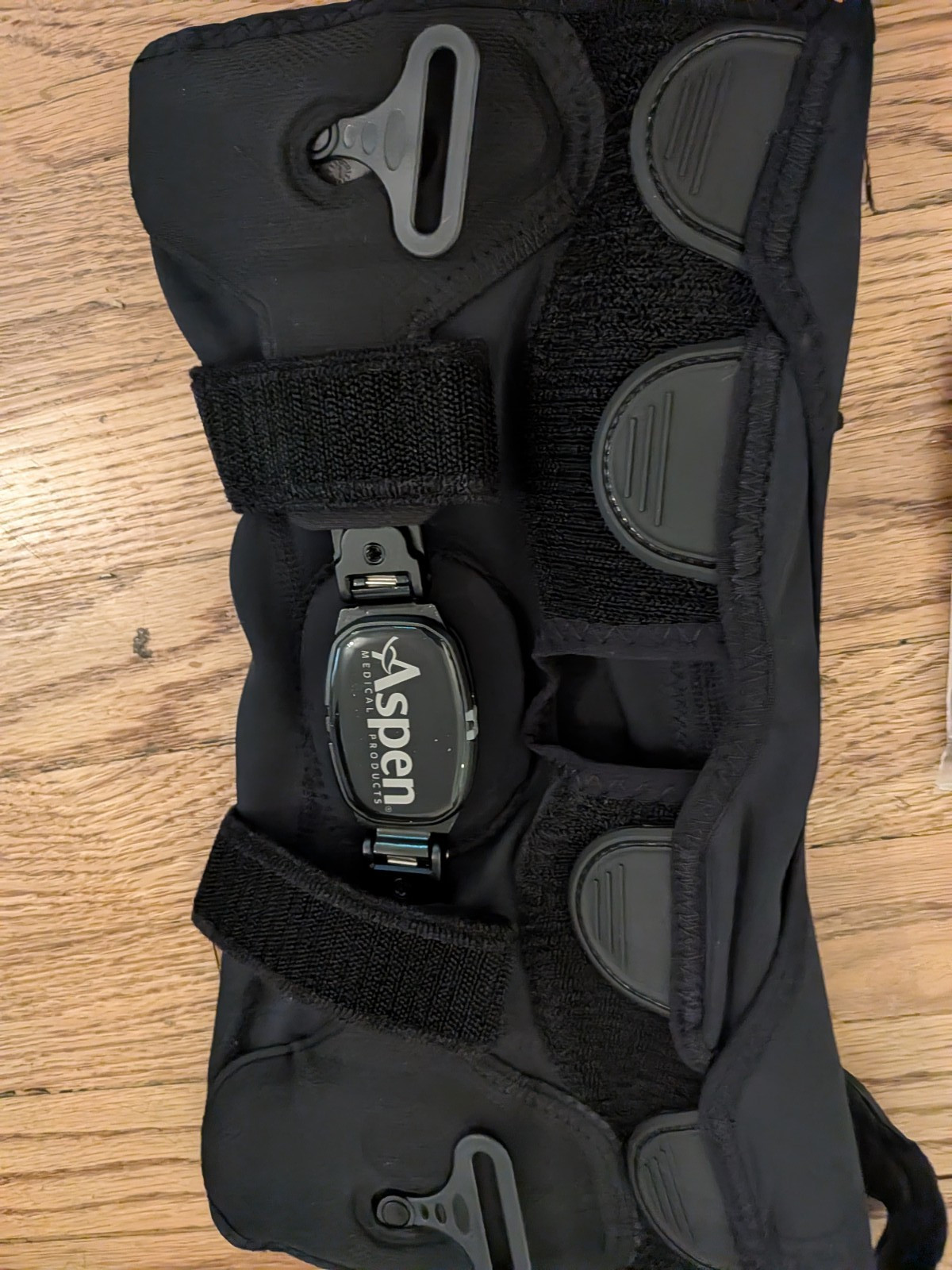 Aspen OA Knee Wrap Large Left – Targeted Support for Knee Pain Relief