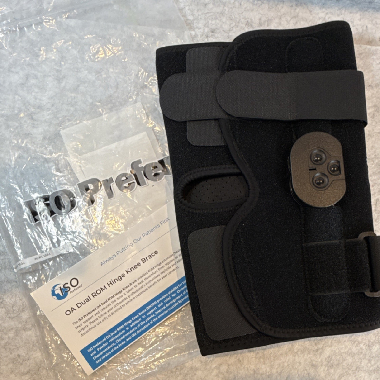 ISO Preferred OA Dual ROM Hinge Knee Brace ISO-KN209 Universal Adjustable Black